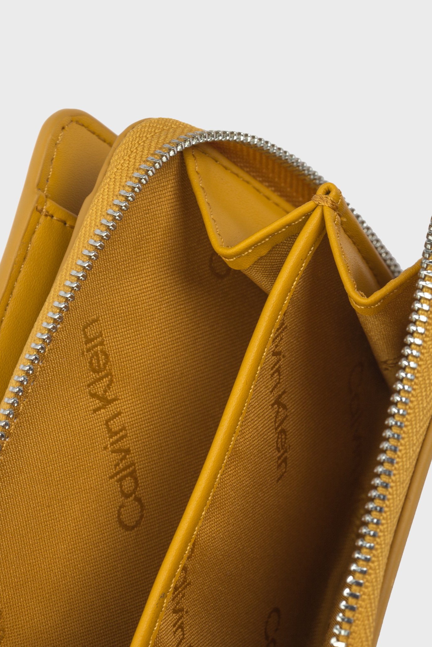 Кошелек CK MUST WALLET W FLAP MD 5