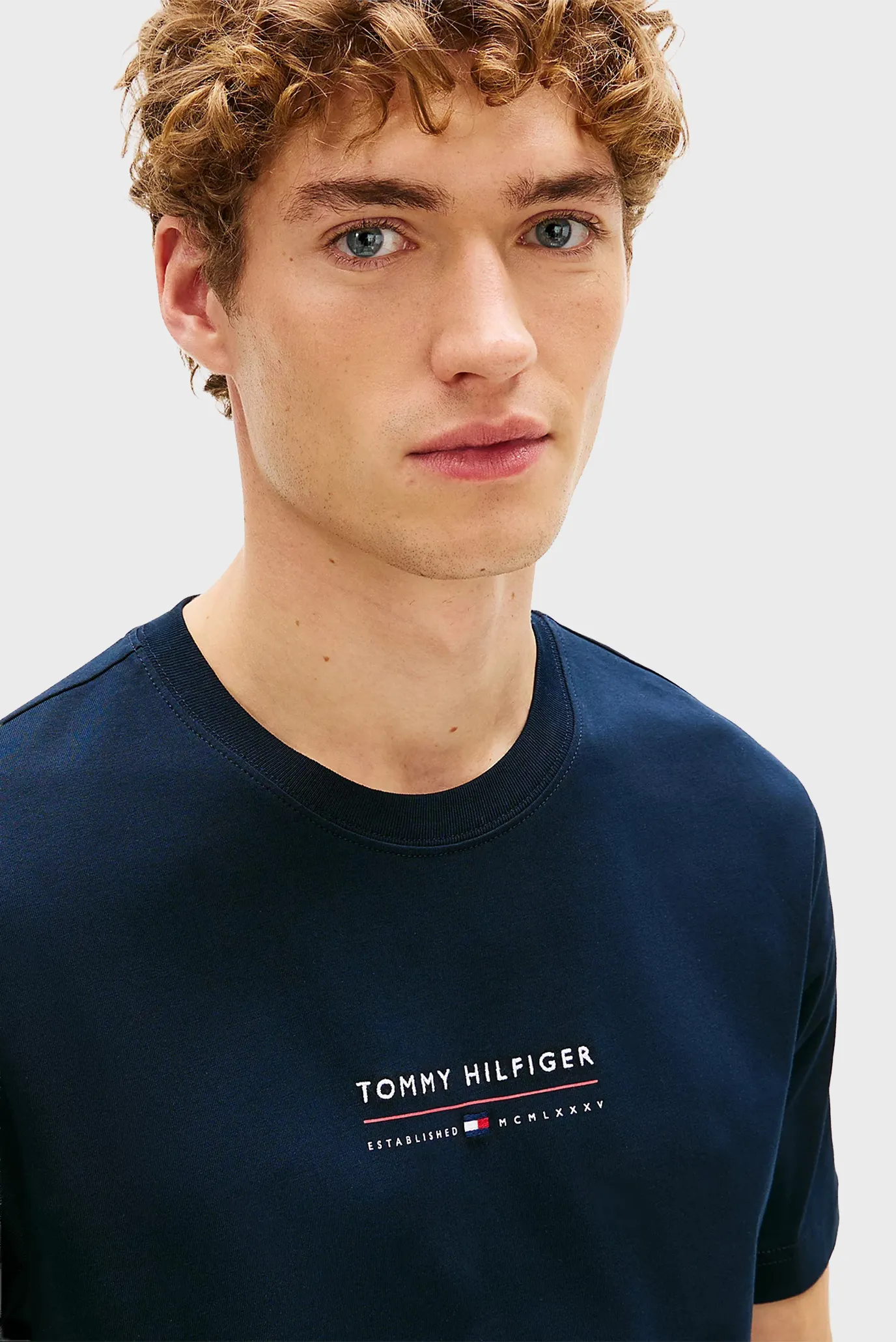 Футболка BRAND LOVE LOCKUP TEE 4