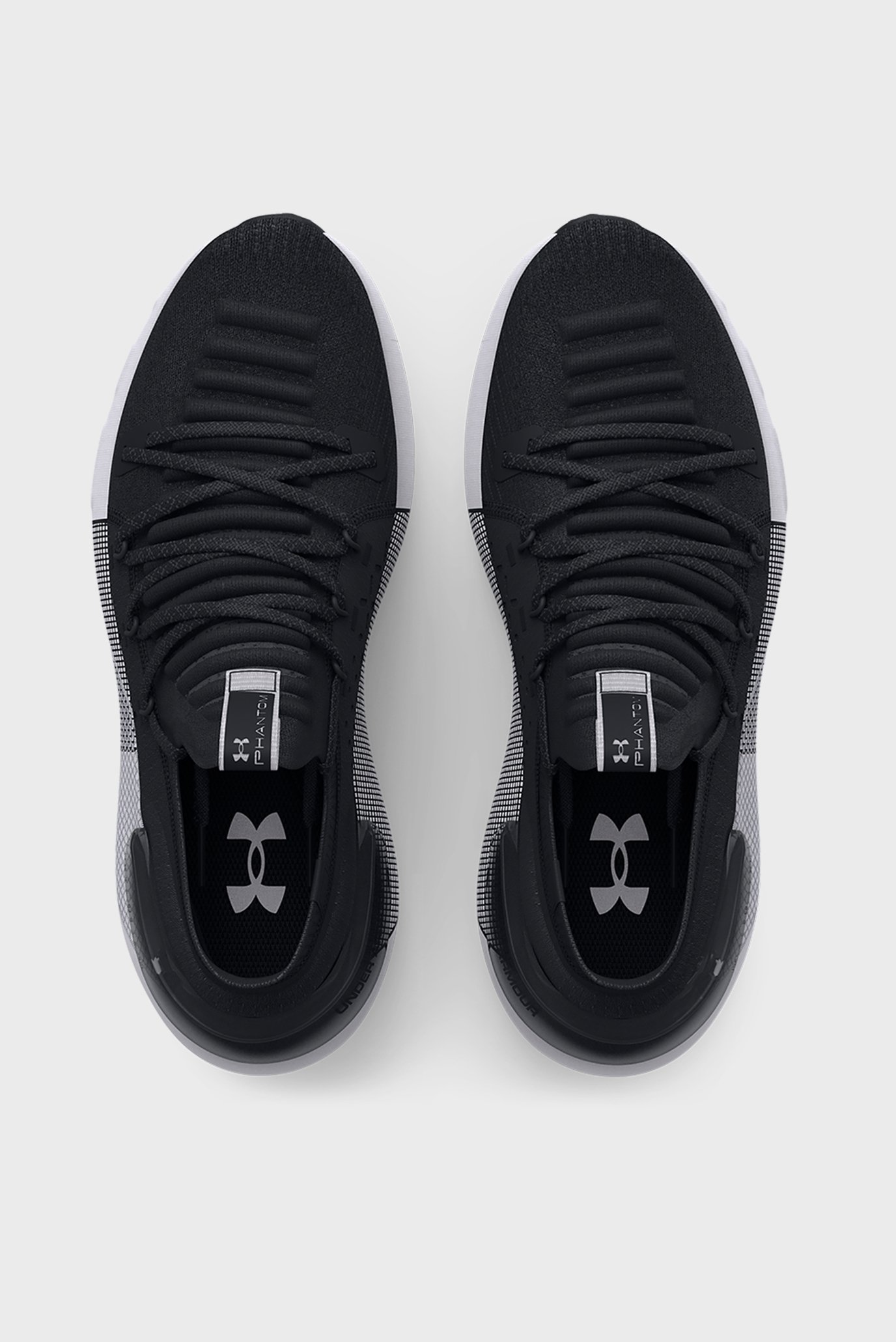 Женские черные кроссовки UA W HOVR Phantom 3 5