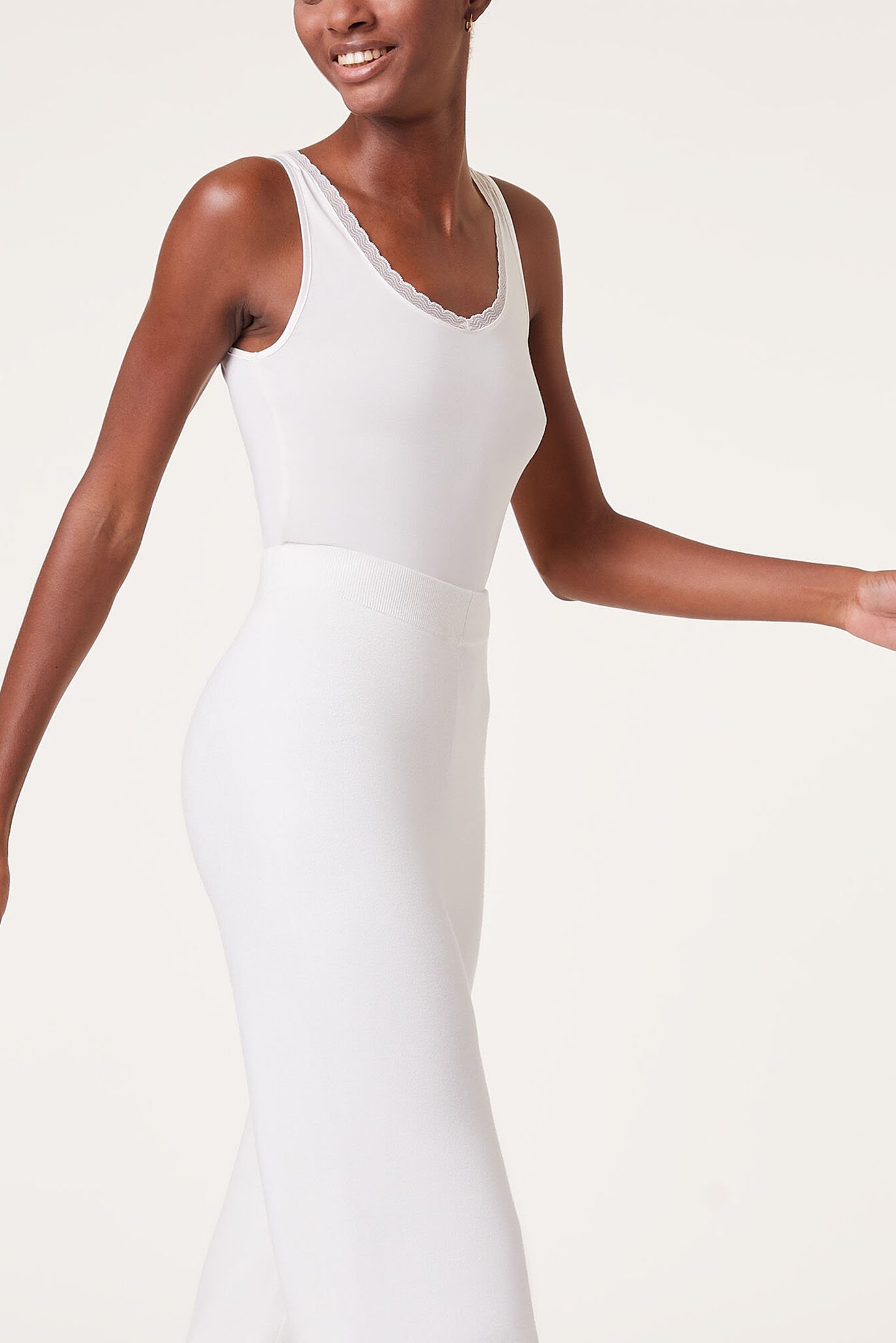 Майка WARM ME UP LACE - DEBARDEUR 3