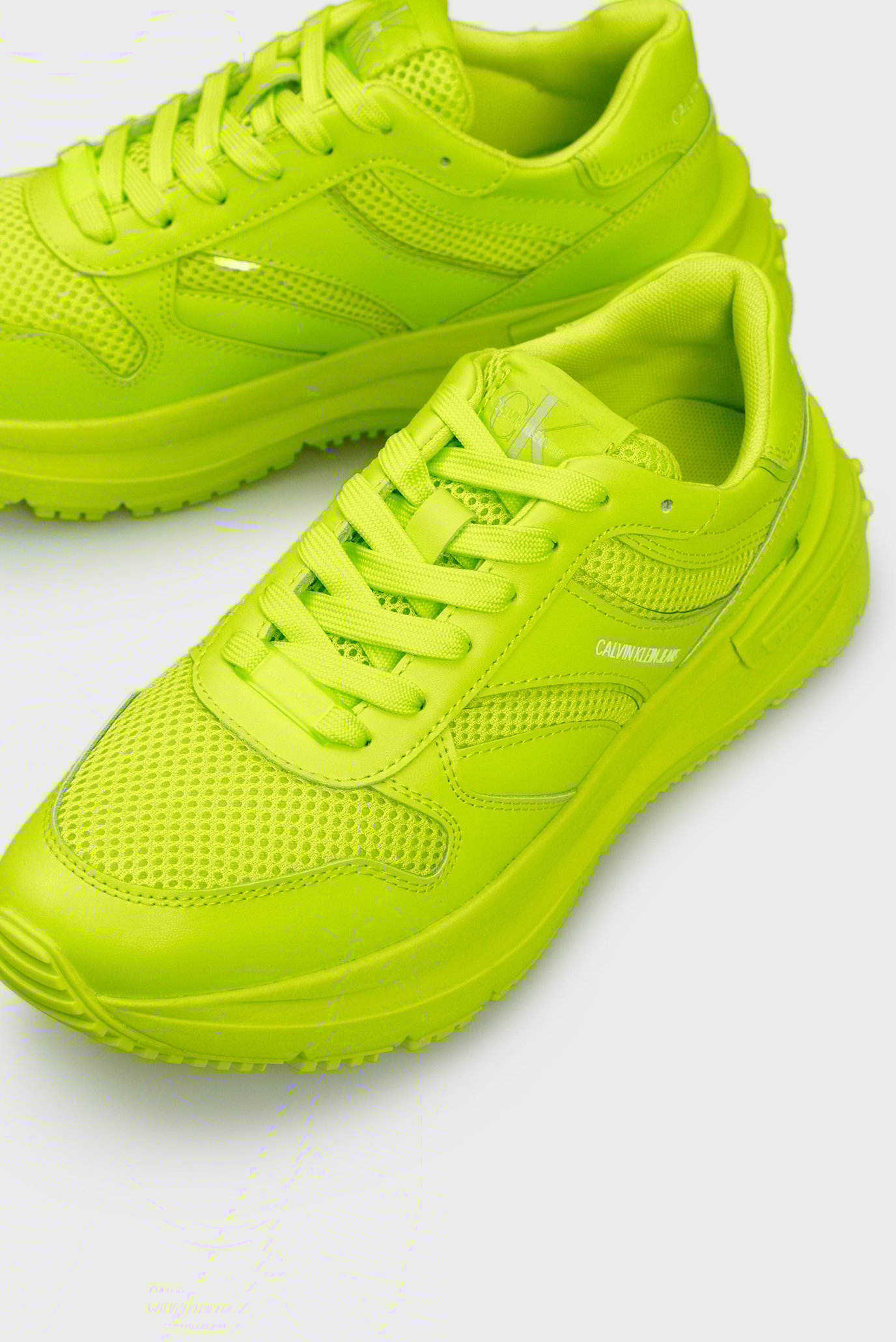 Женские салатовые кроссовки 7