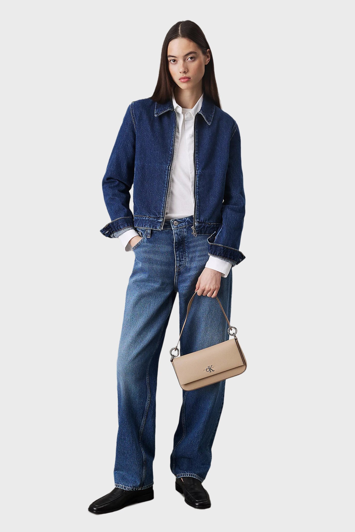 Женская бежевая сумка MINIMAL MONOGRAM SHOULDERPOUCH25Calvin Klein Jeans Женская бежевая сумка MINIMAL MONOGRAM SHOULDERPOUCH25 2