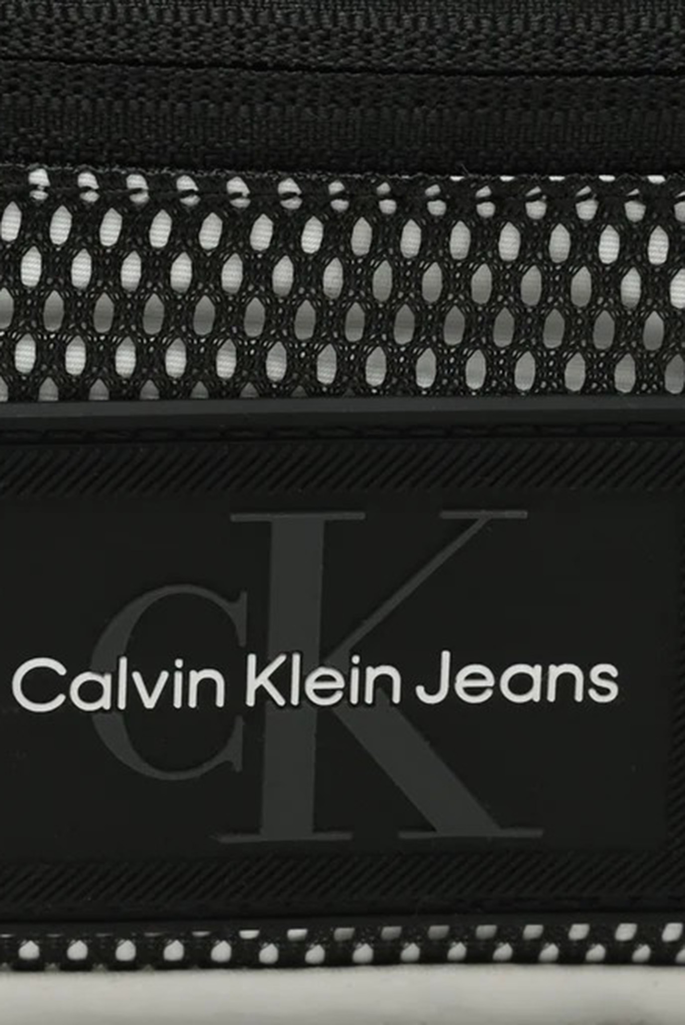 Поясная сумка SPORT ESSENTIALS WAISTBAG42 UT 2