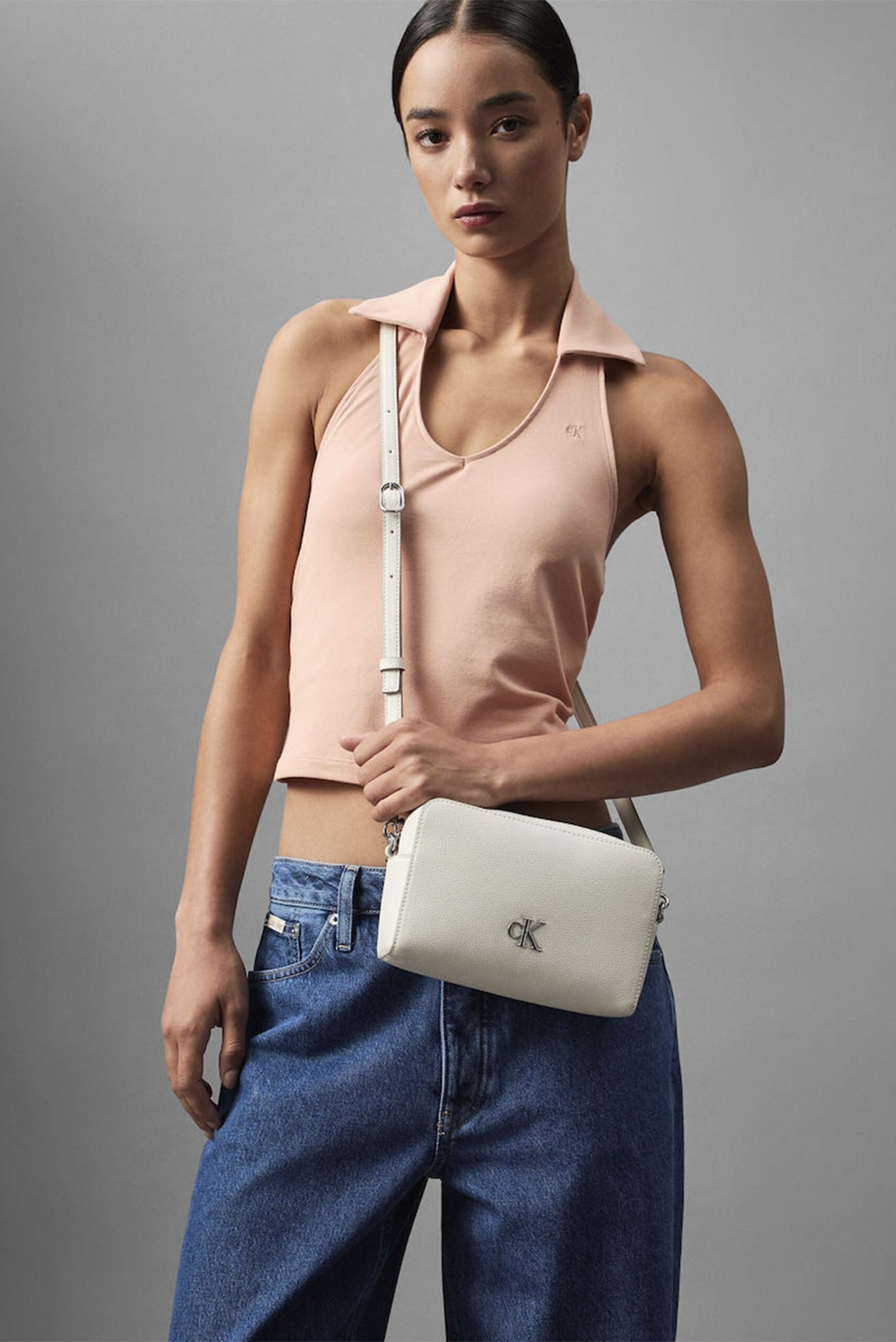 Сумка MINIMAL MONOGRAM CAMERA BAG 20 2