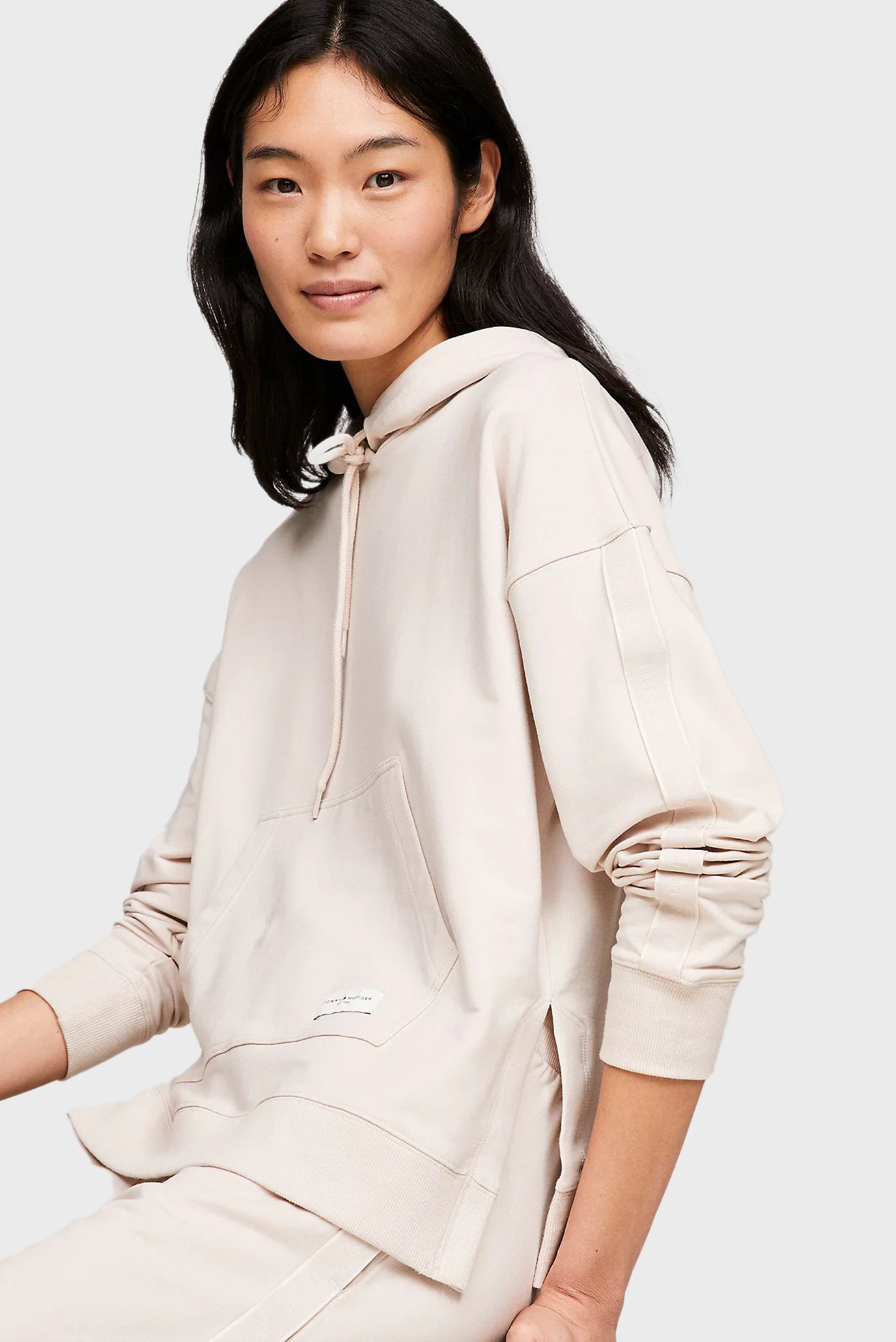 Женское бежевое худи 5