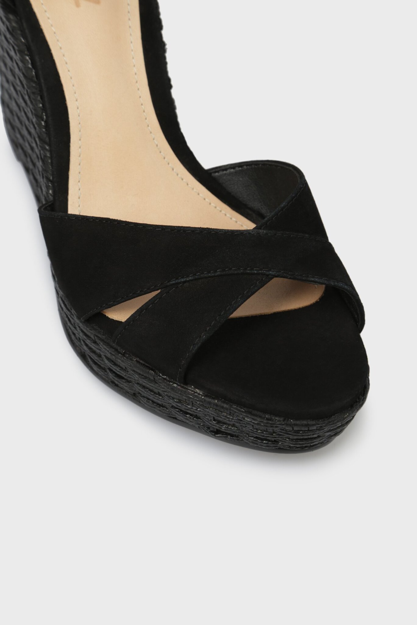 Женские черные кожаные босоножки 3