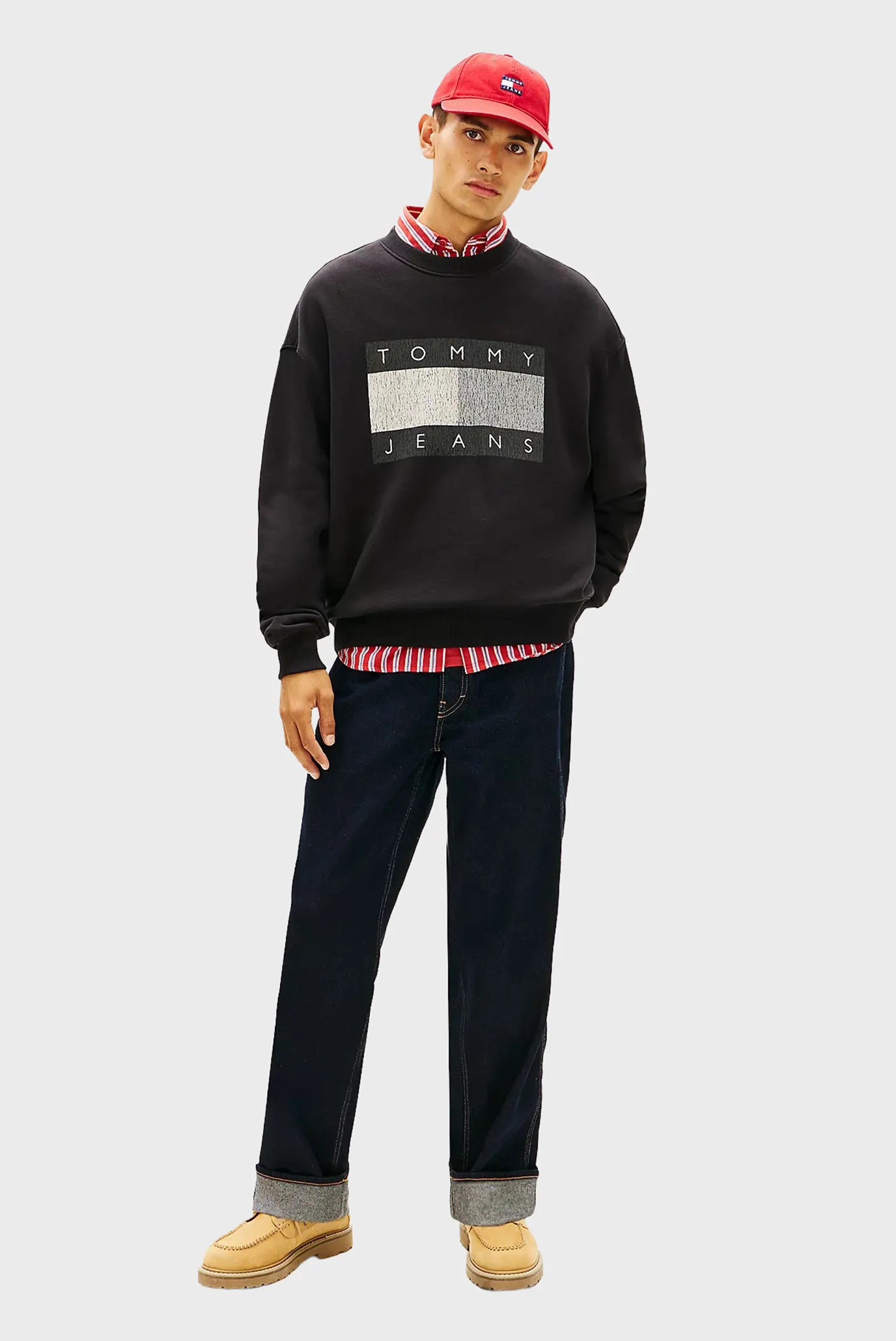 Свитшот TJM 90S DISTRESSED FLAG CREW 3