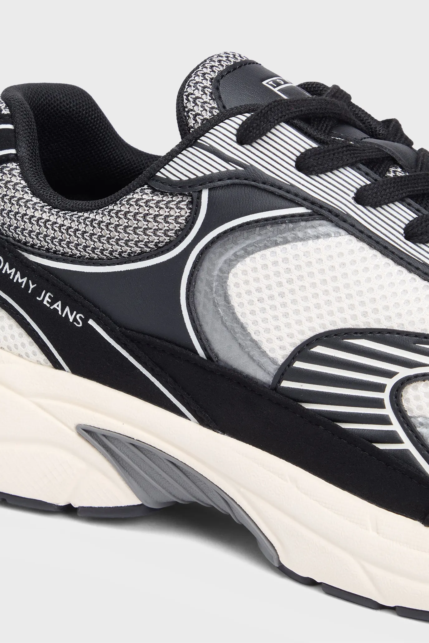 Кроссовки ARCHIVE '25 5