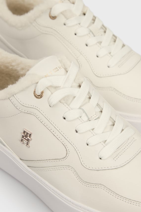 Женские белые кожаные сникерсы ESSENTIAL PLATFORM SNEAKER FUR