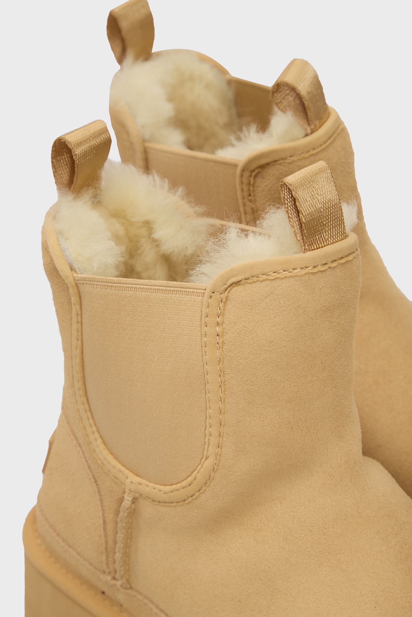 Женские бежевые замшевые угги Loimaa 2