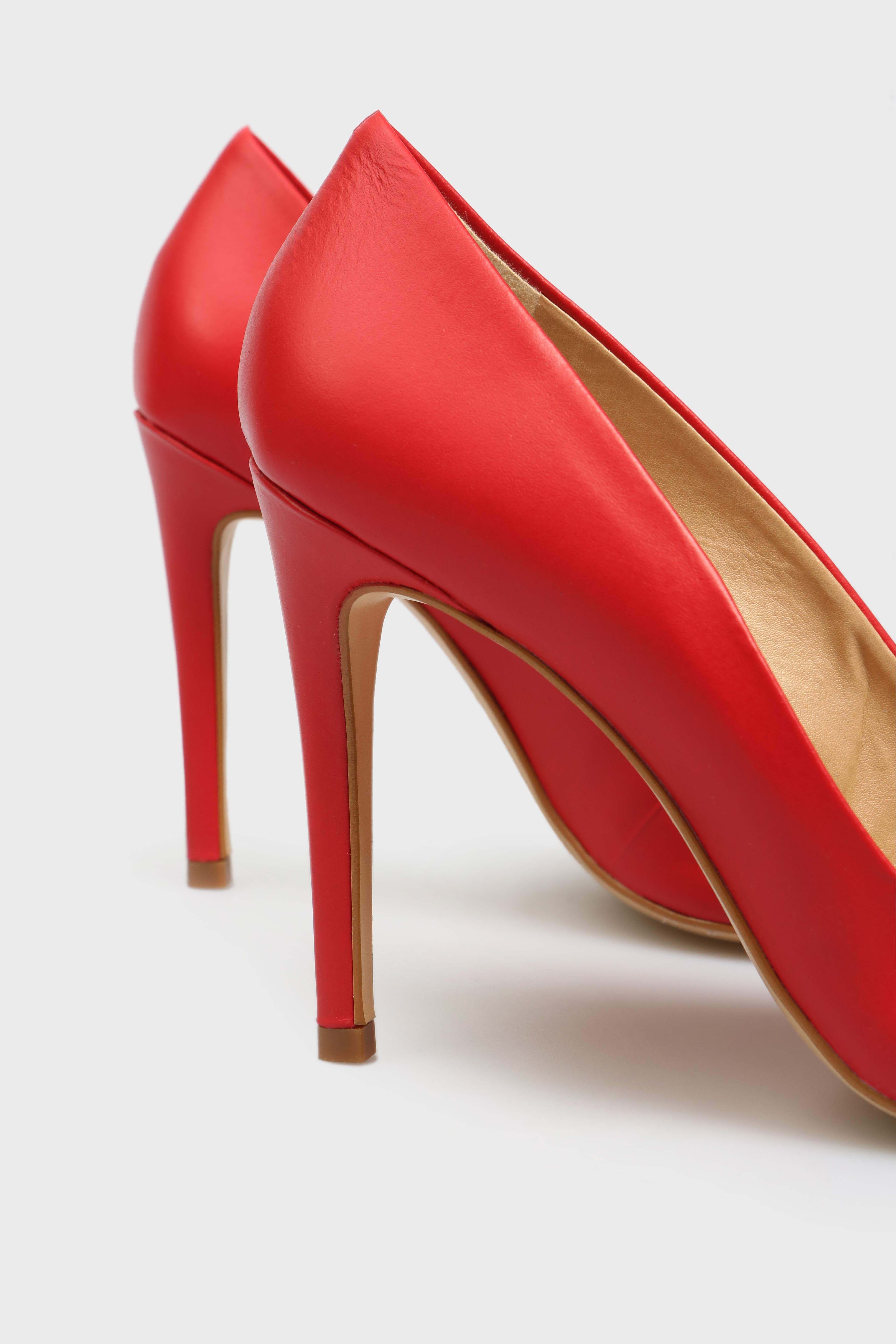 Женские красные кожаные лодочки Gigi 10