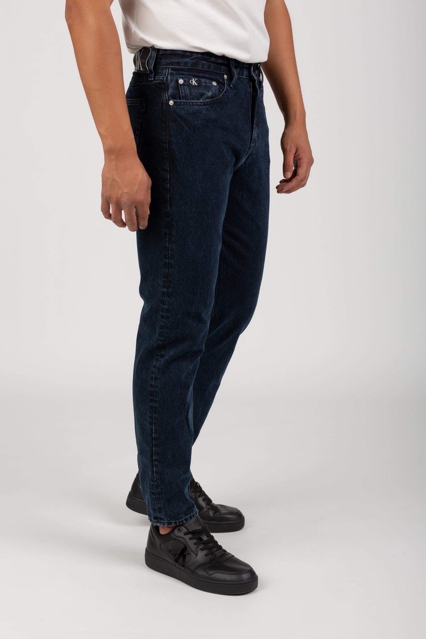 Джинсы REGULAR TAPER 2