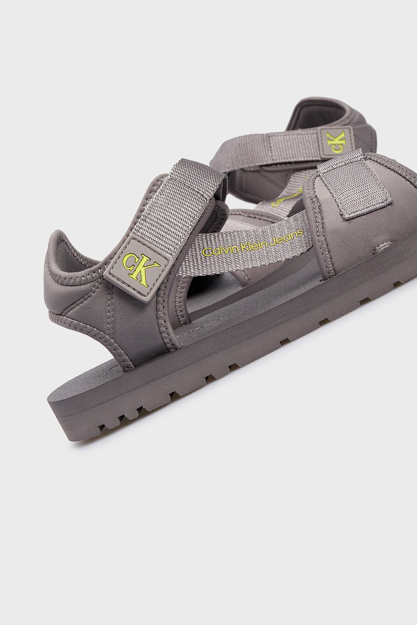 Мужские серые сандалии PREFRESATO 2