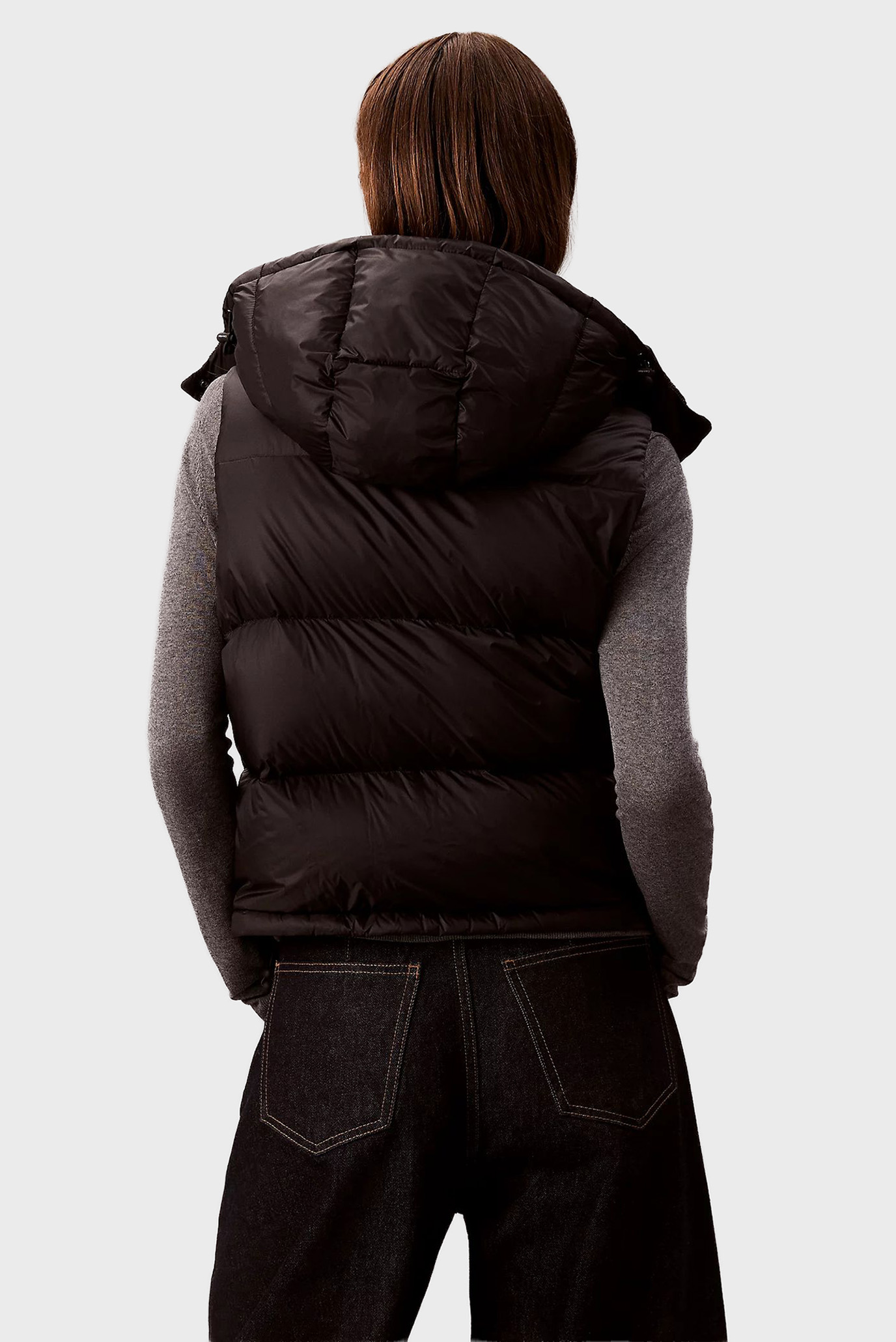 Жилет ESSENTIAL MIDWEIGHT PUFFER VEST 3