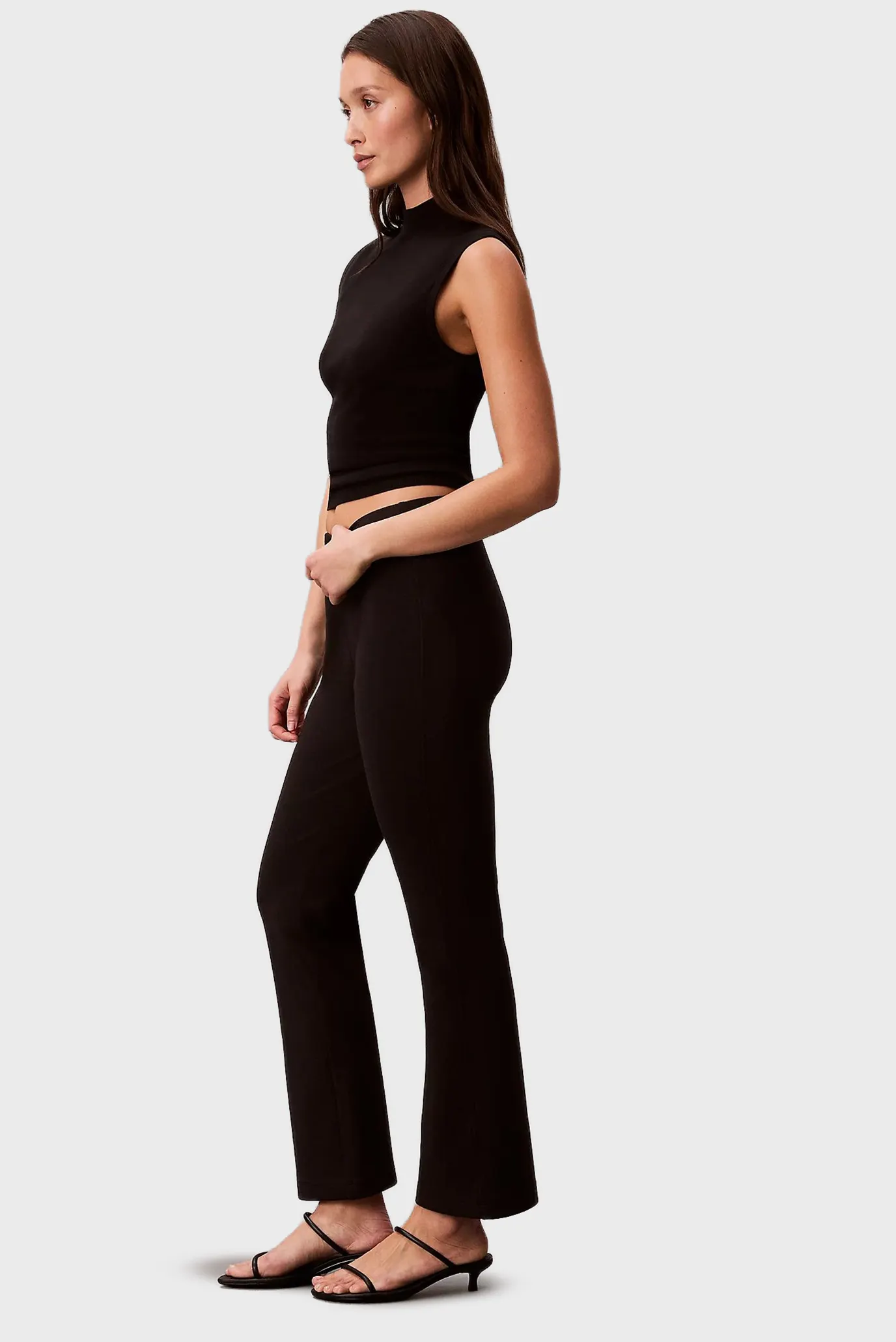 Штаны спортивные HWT SPACER FIT FLARE PULLON PANT 3