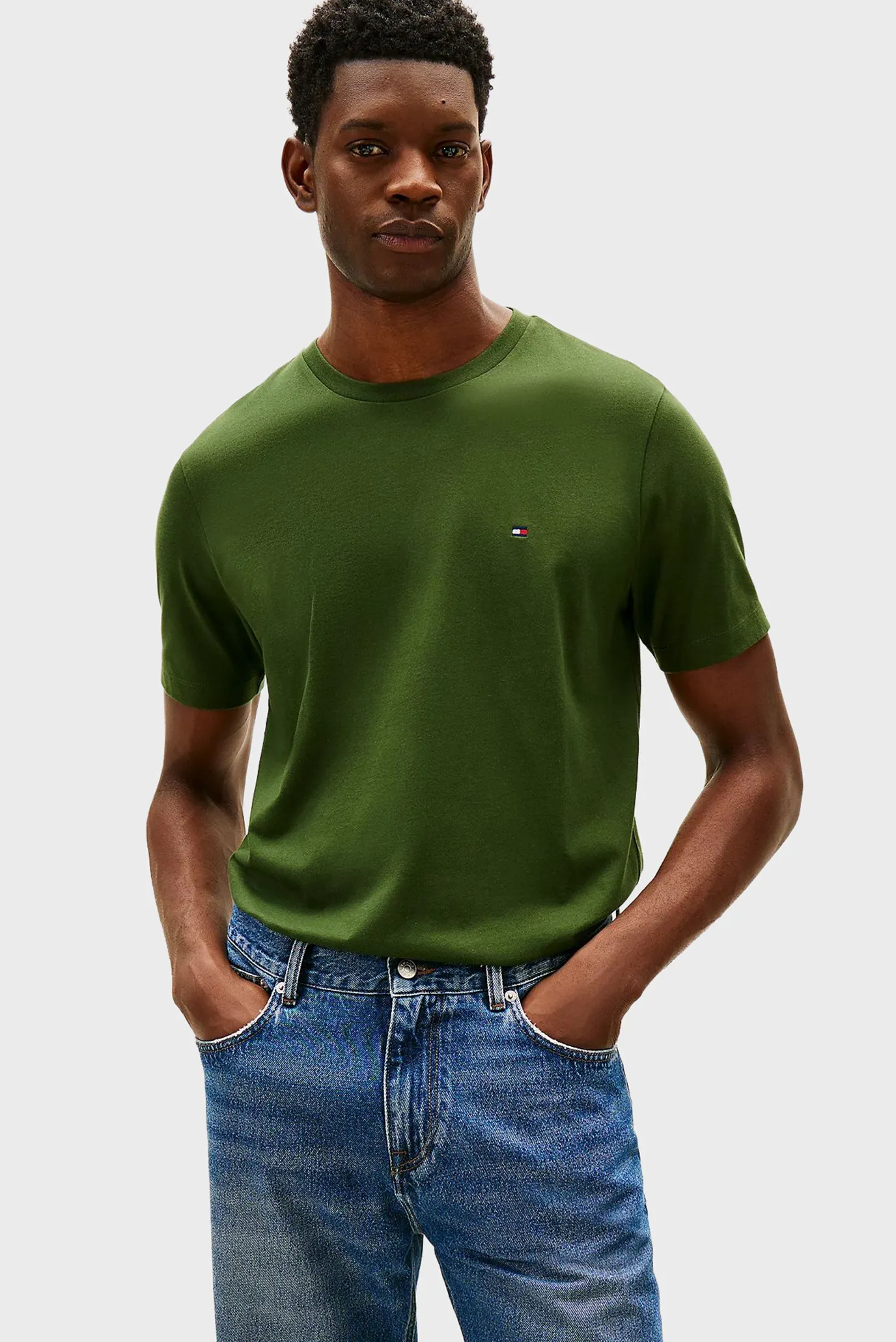 Футболка ESS SEASONAL REG FIT SOLID TEE 1