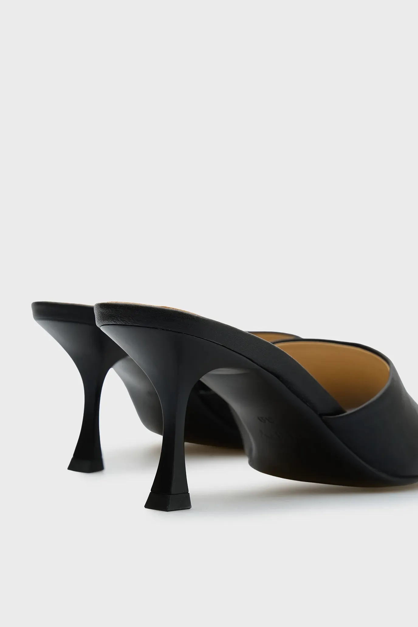 Босоножки/Nivia 2