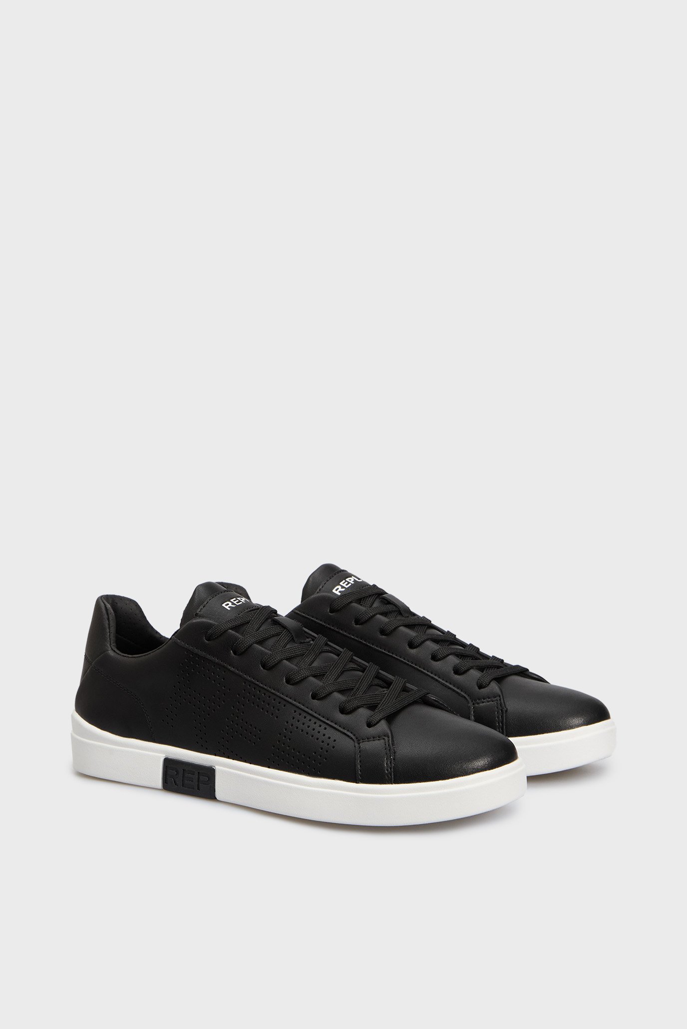 Мужские черные кожаные сникерсы POLYS M 3