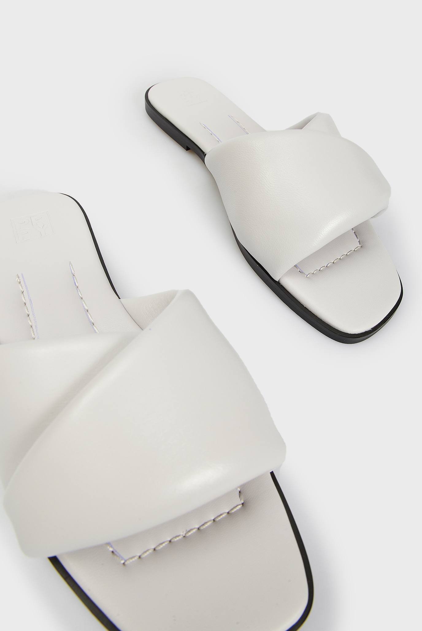 Женские серые кожаные слайдеры Vesna 6