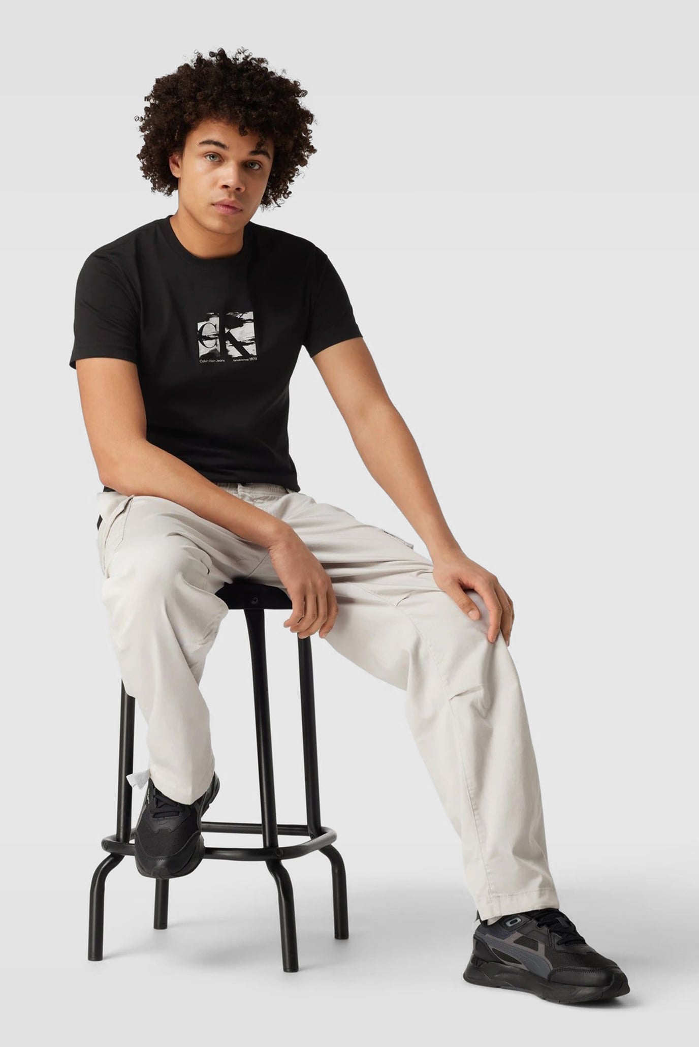 Футболка SMALL BOX LOGO TEE 7