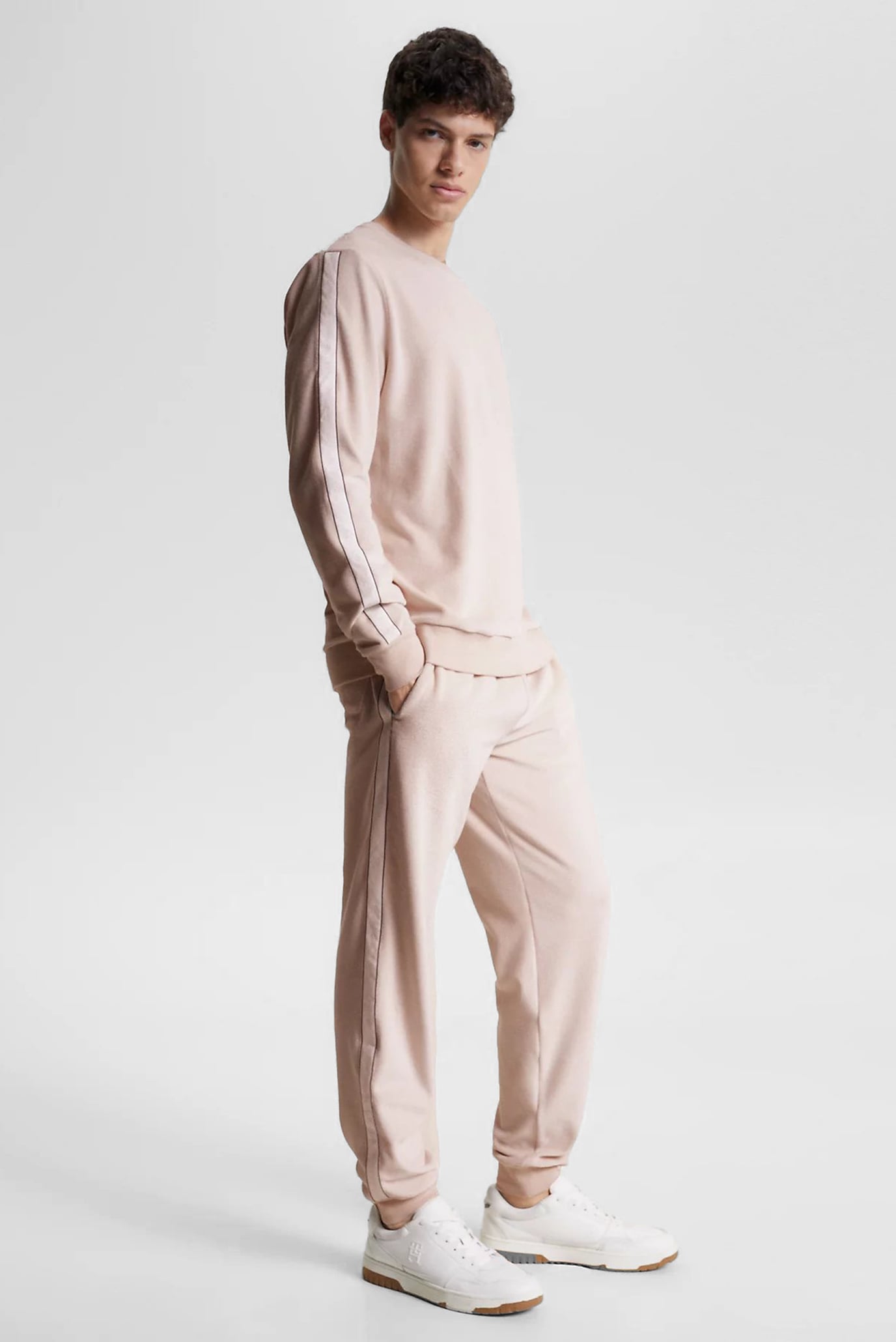 Штаны HWK TRACK PANT RIB VELOUR 2