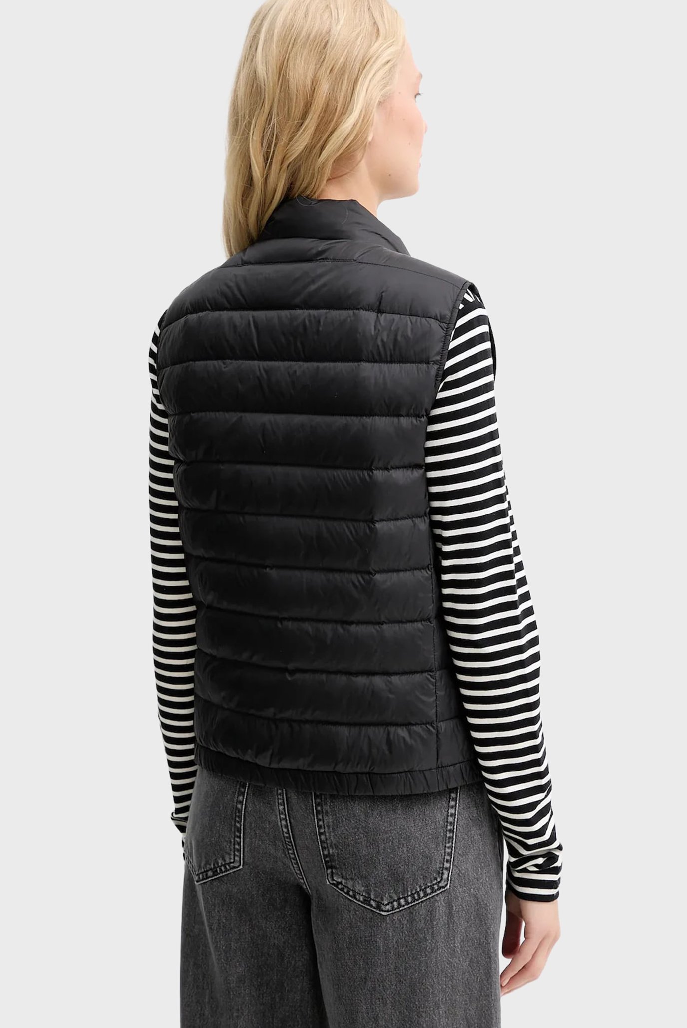 Жилет ULTRA LIGHTWEIGHT DOWN PUFFER VECalvin Klein Жилет ULTRA LIGHTWEIGHT DOWN PUFFER VE 3