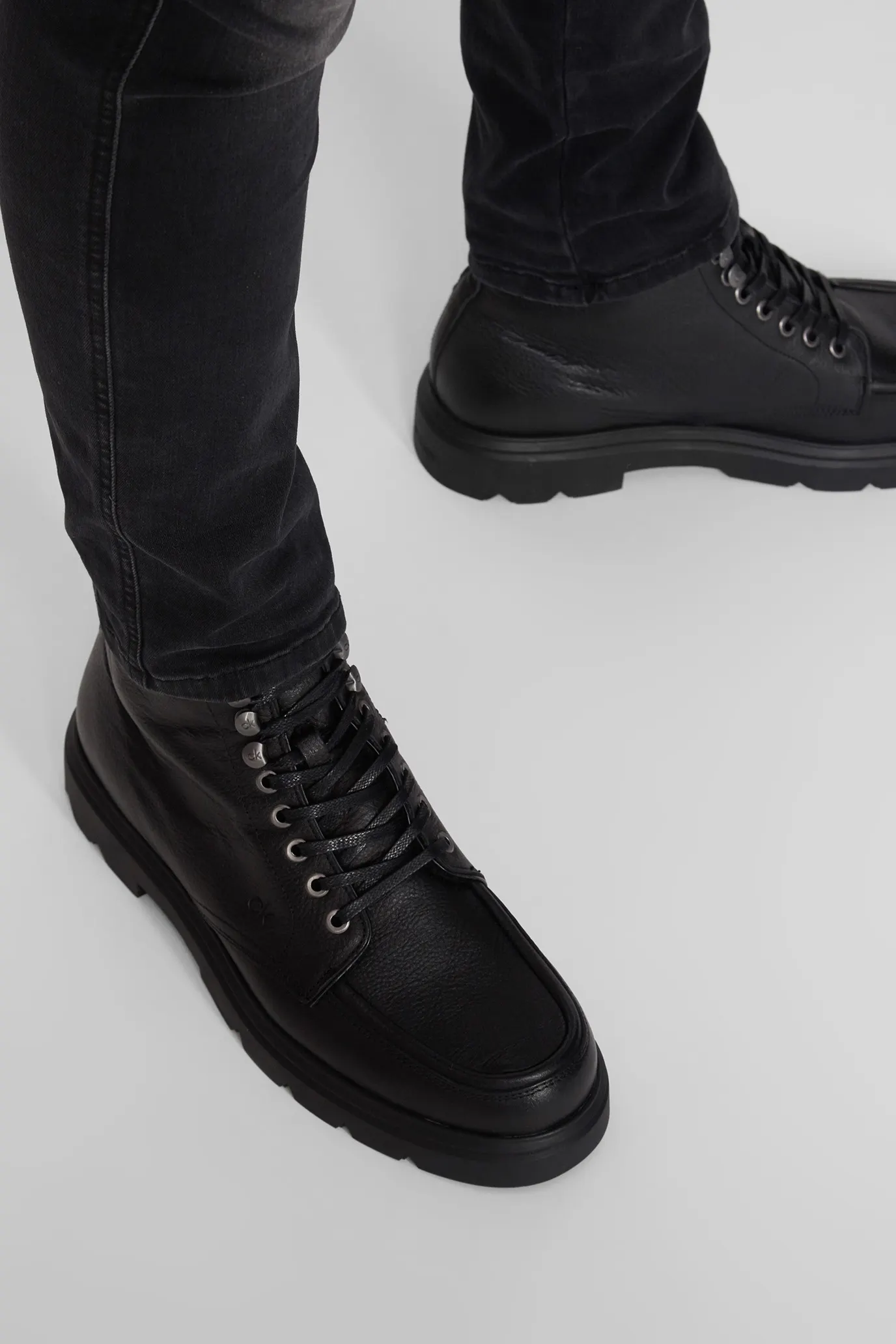 Мужские черные кожаные ботинки 8