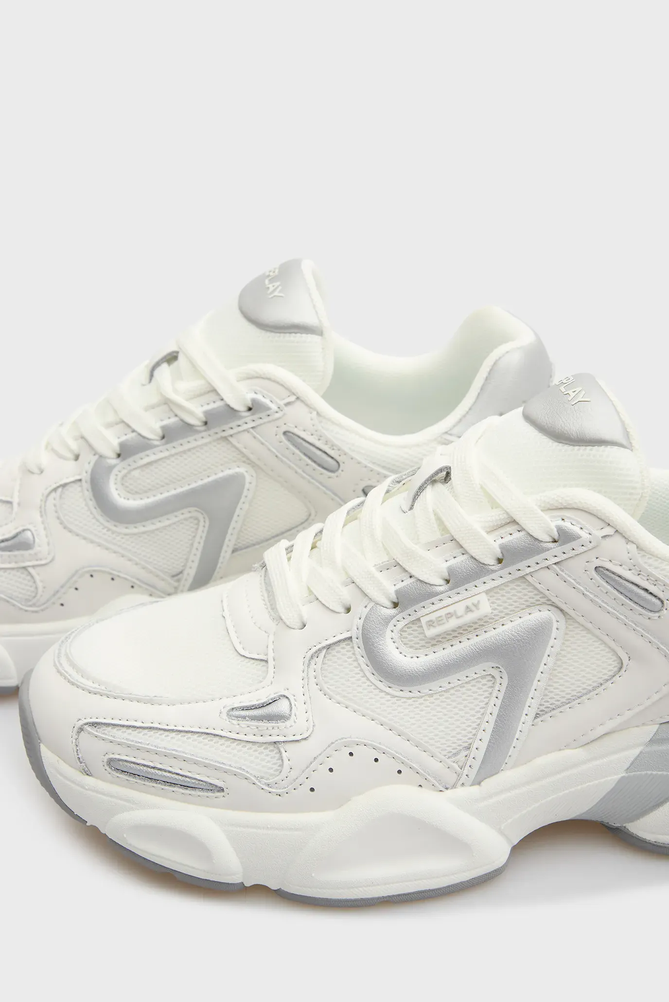 Кроссовки - 2