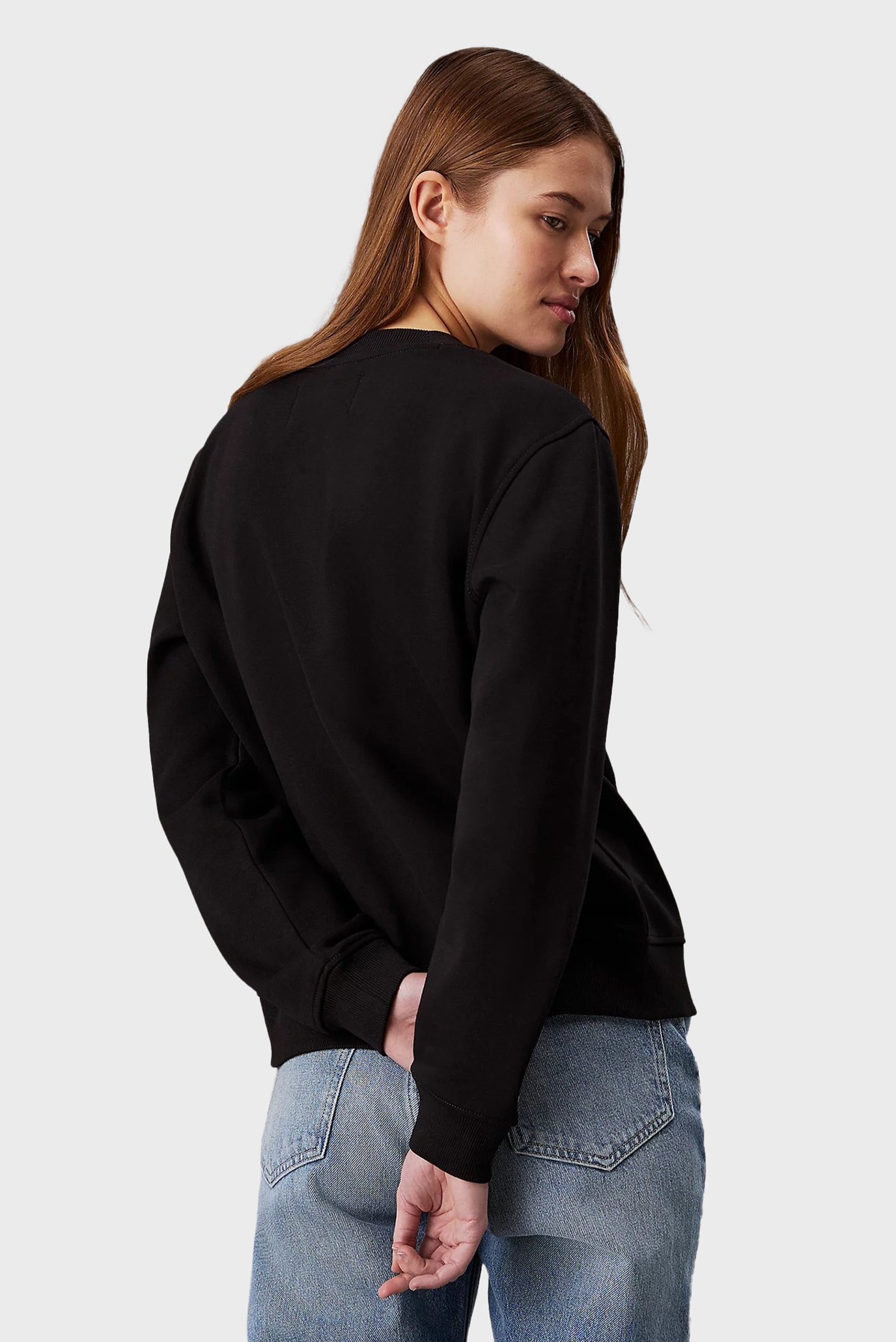 Женский черный свитшот INSTITUTIONAL 3