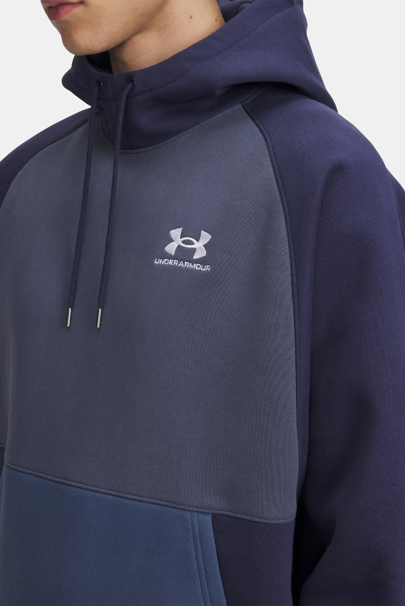 Лонгслив UA Icon HW Colorblocked Hdy 3