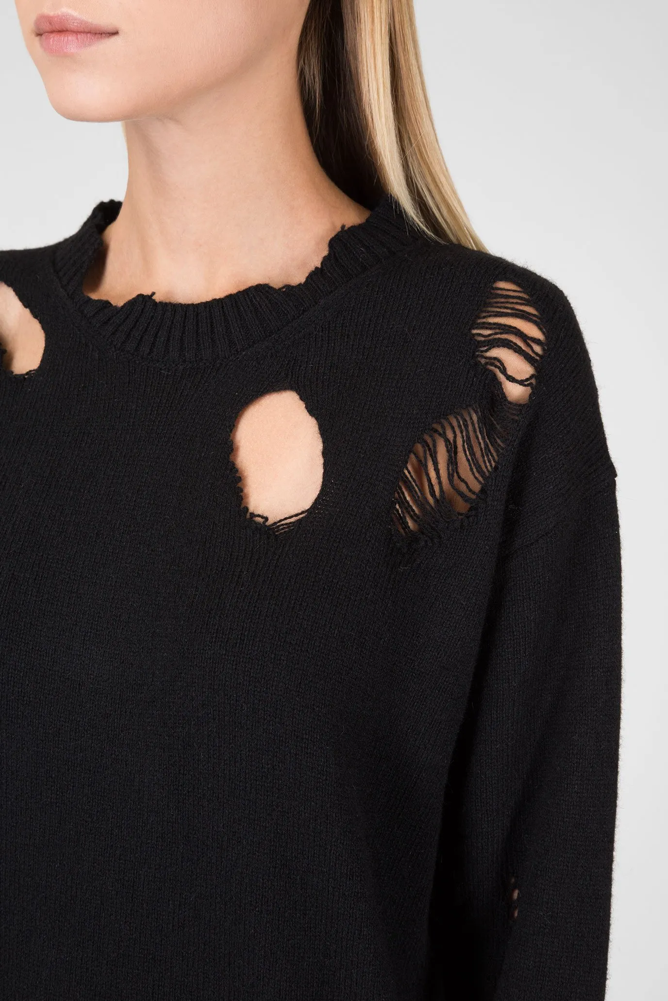 Женский черный джемпер 4