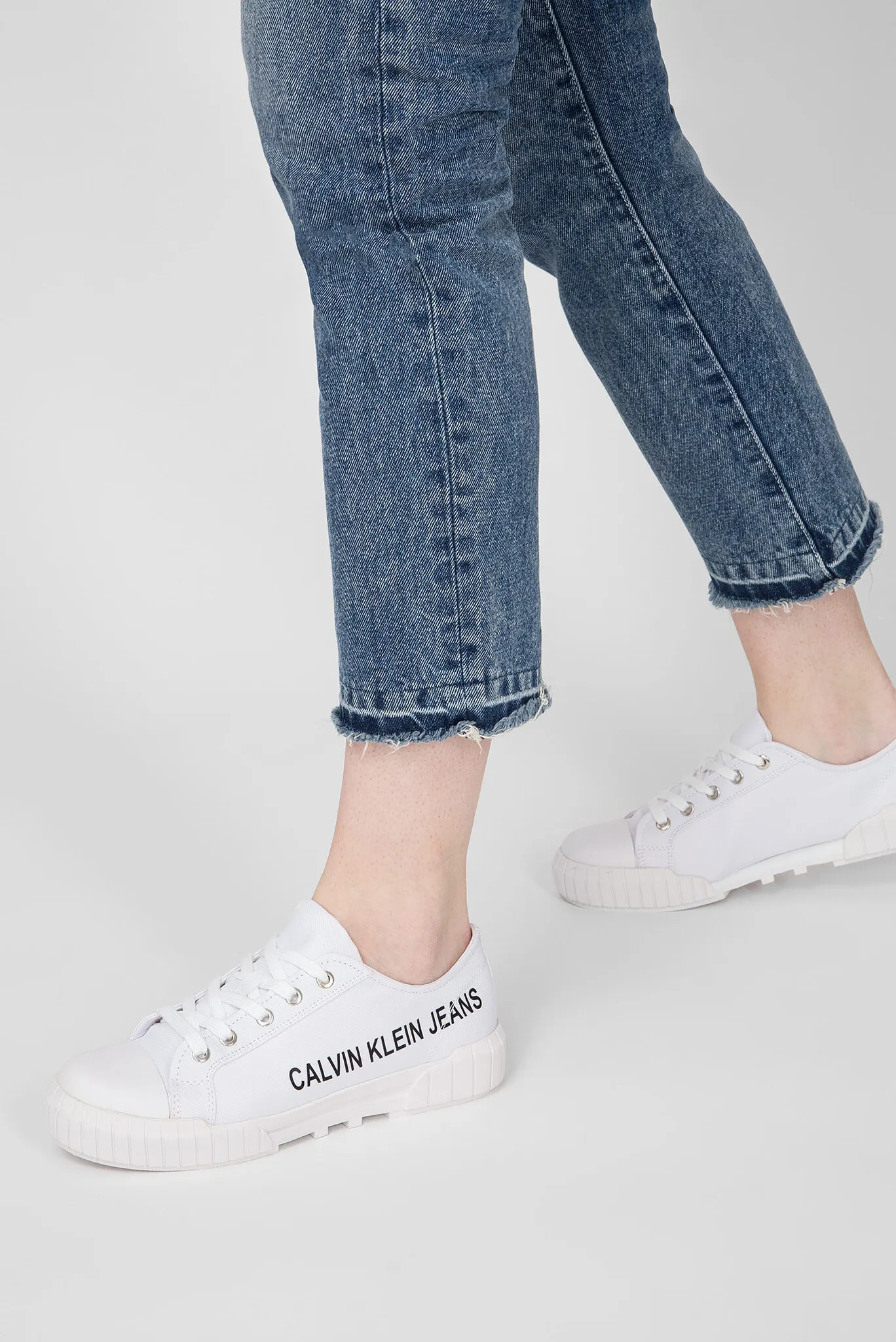 Женские белые кеды BIONY 5