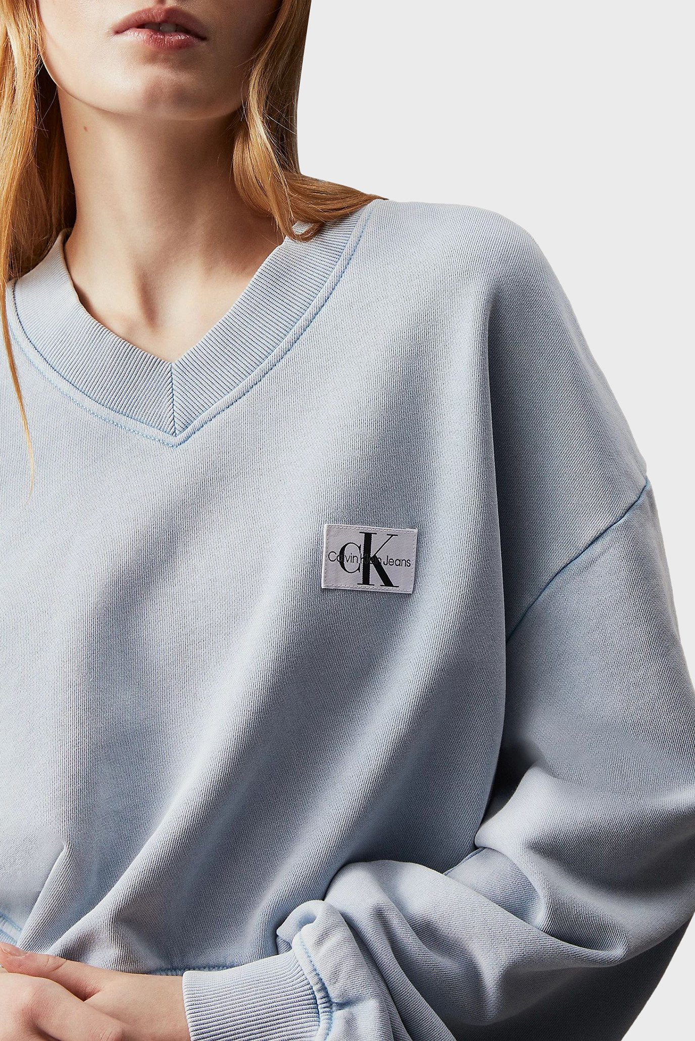 Свитшот WOVEN LABEL WASHED  V-NECK 4