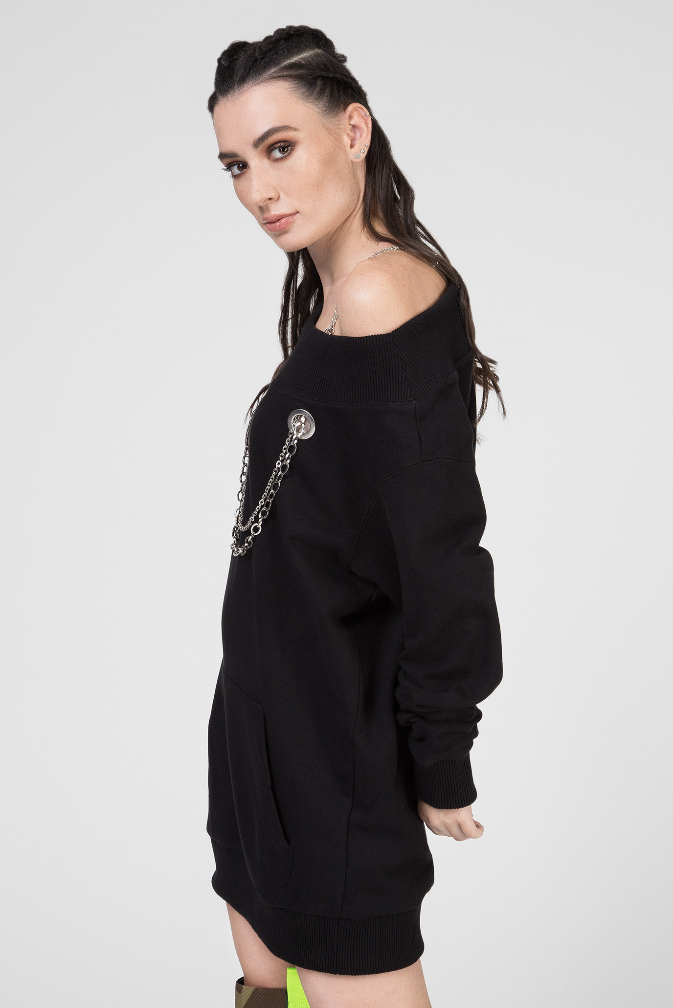 Женское черное платье-свитшот D-MOEANU FELPA 1