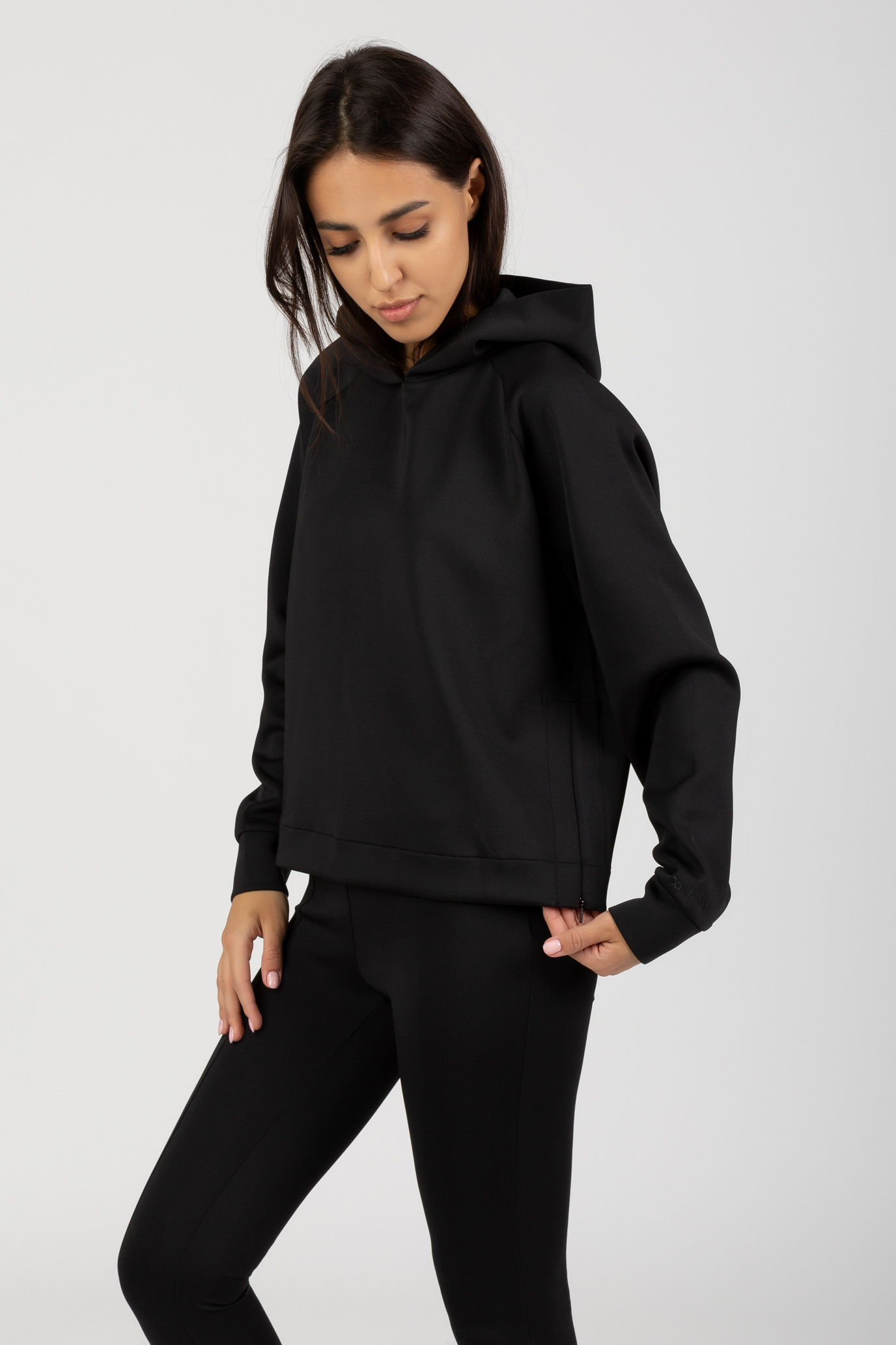 Худи TECHNICAL KNIT HOODIE 2