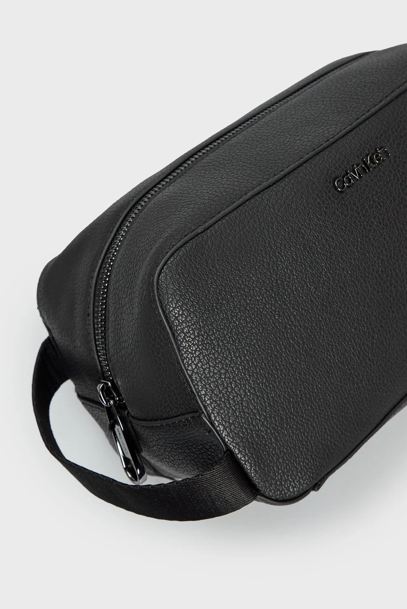 Мужской черный несессер CK DIAGONAL WASHBAG 2