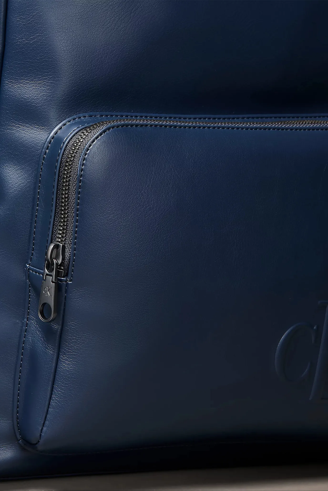 Рюкзак BOLD CK ROUND BACKPACK 4