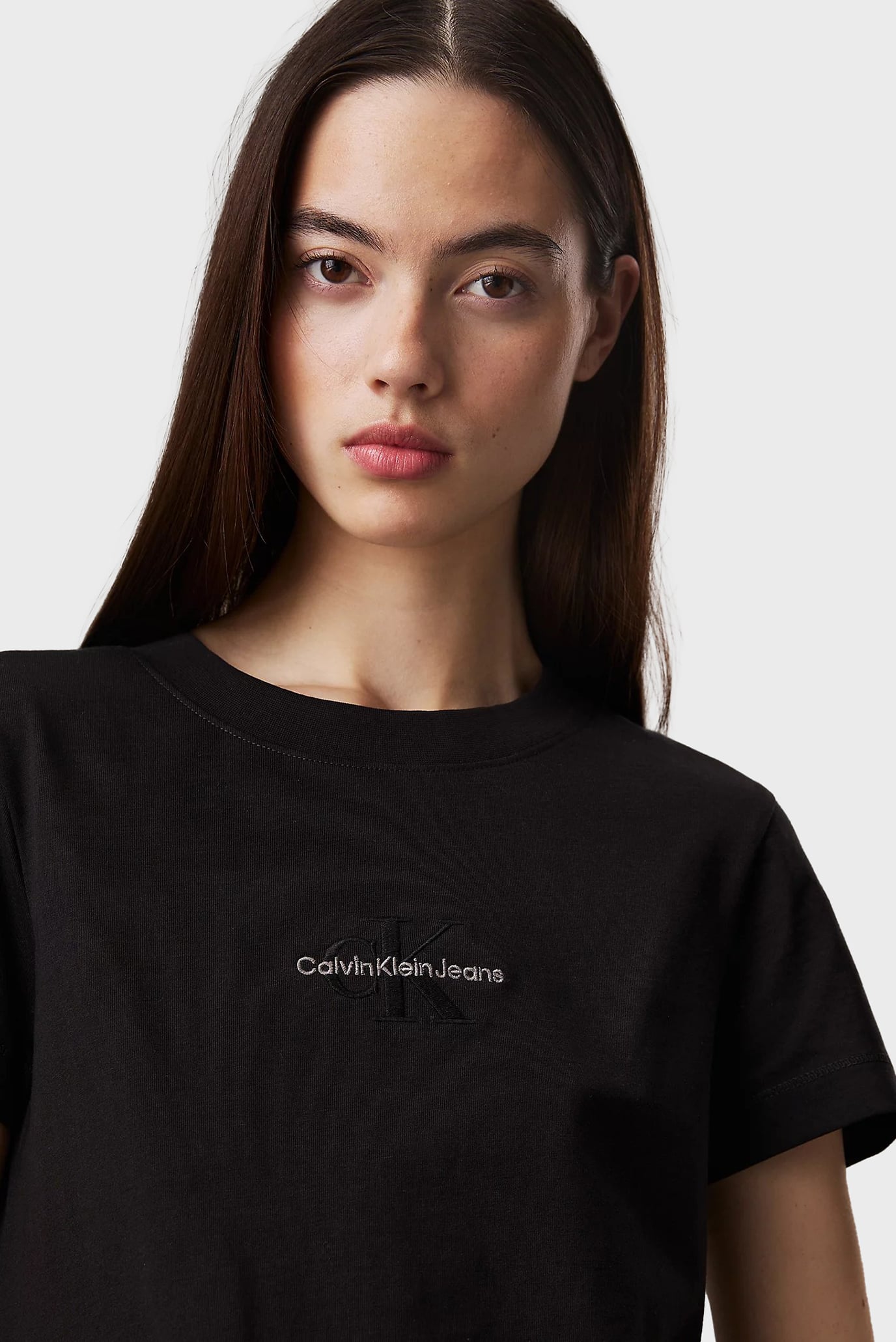 Женская черная футболка MONOLOGO SLIM TEE 4