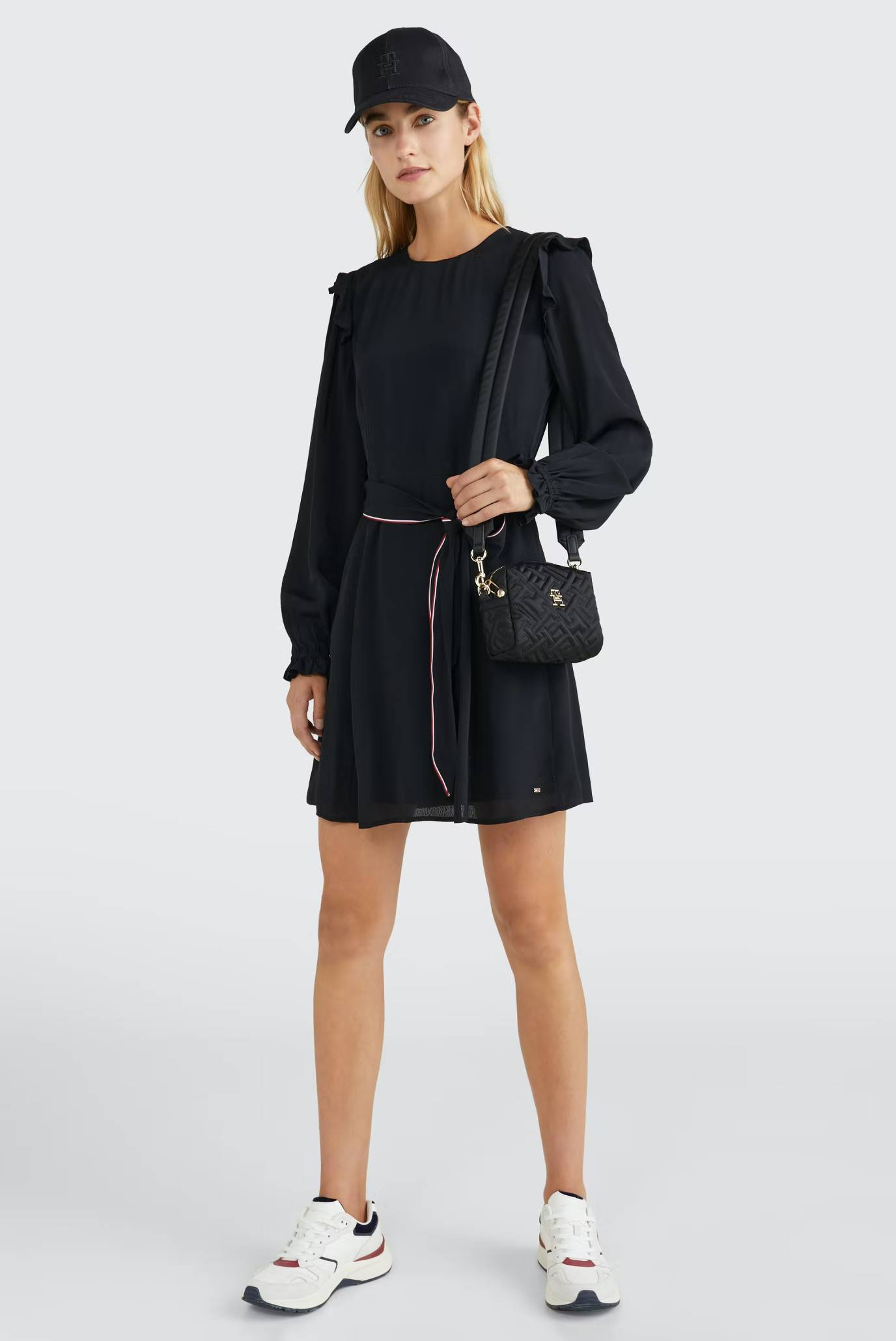 Платье MOSS CREPE SOLID SHORT DRESS LSTommy Hilfiger Платье MOSS CREPE SOLID SHORT DRESS LS 2