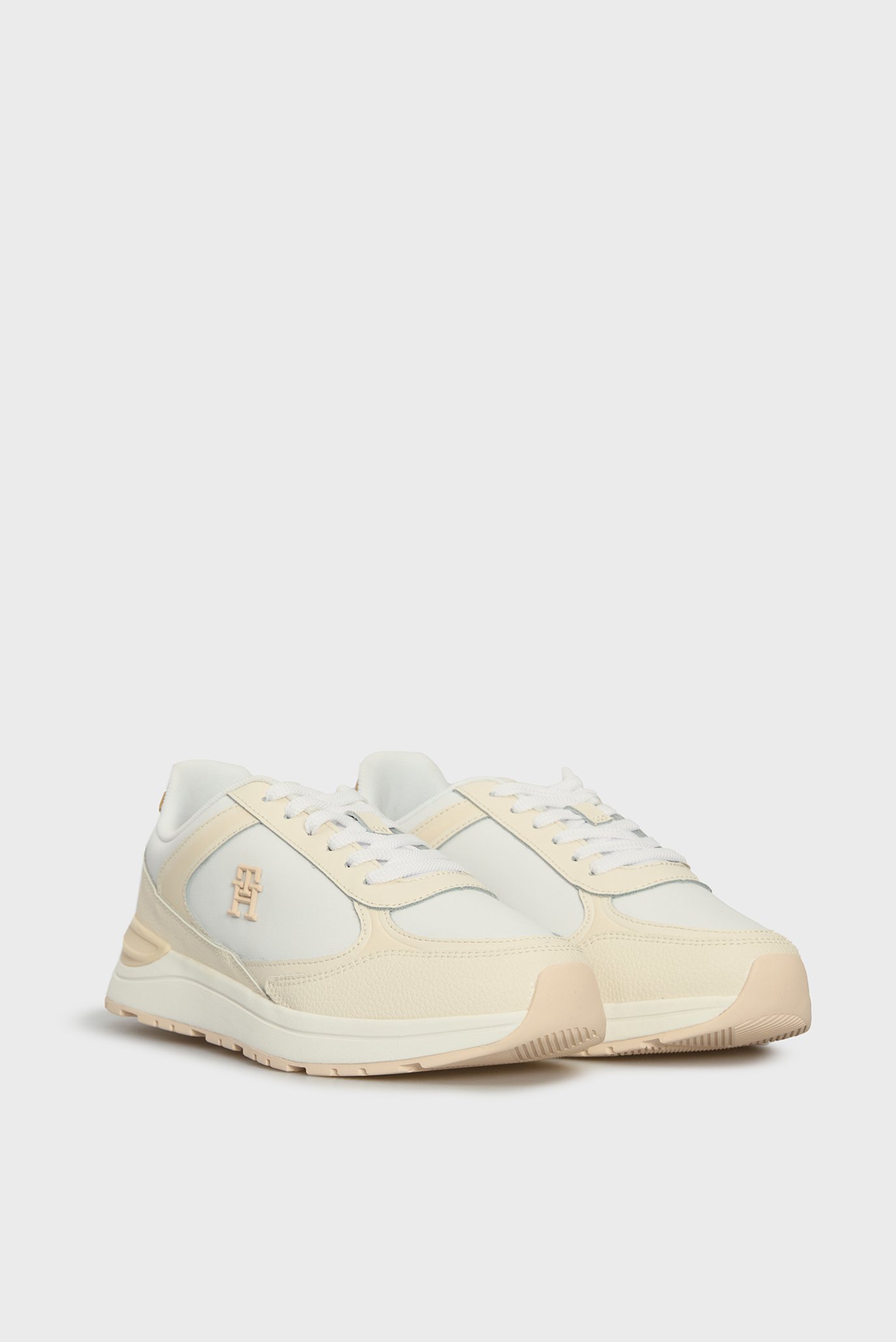 Женские белые кожаные кроссовки CASUAL FASHION RUNNER LTHR 3