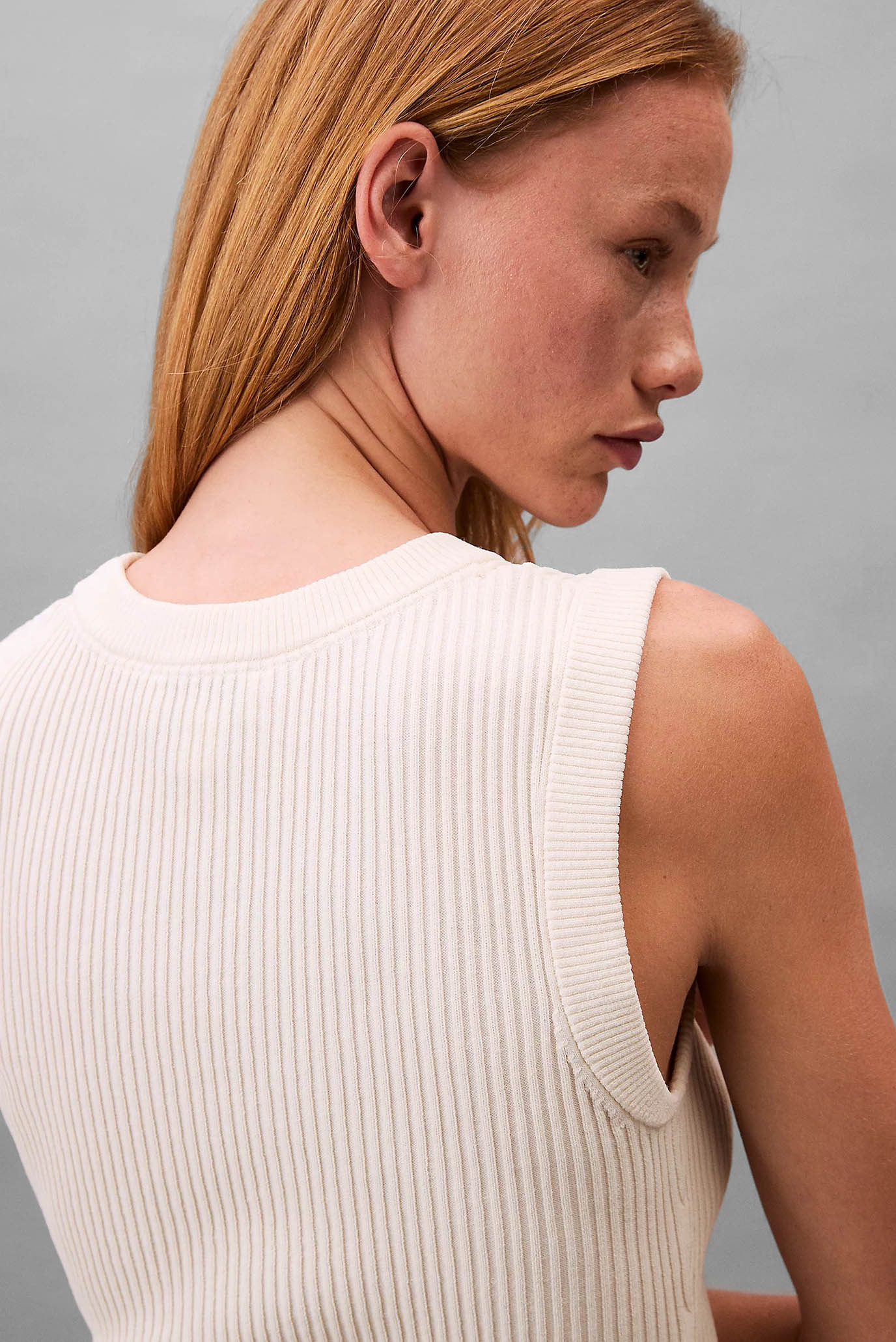 Свитер A- Viscose Nylon Crew Neck VestCalvin Klein Jeans Свитер A- Viscose Nylon Crew Neck Vest 2