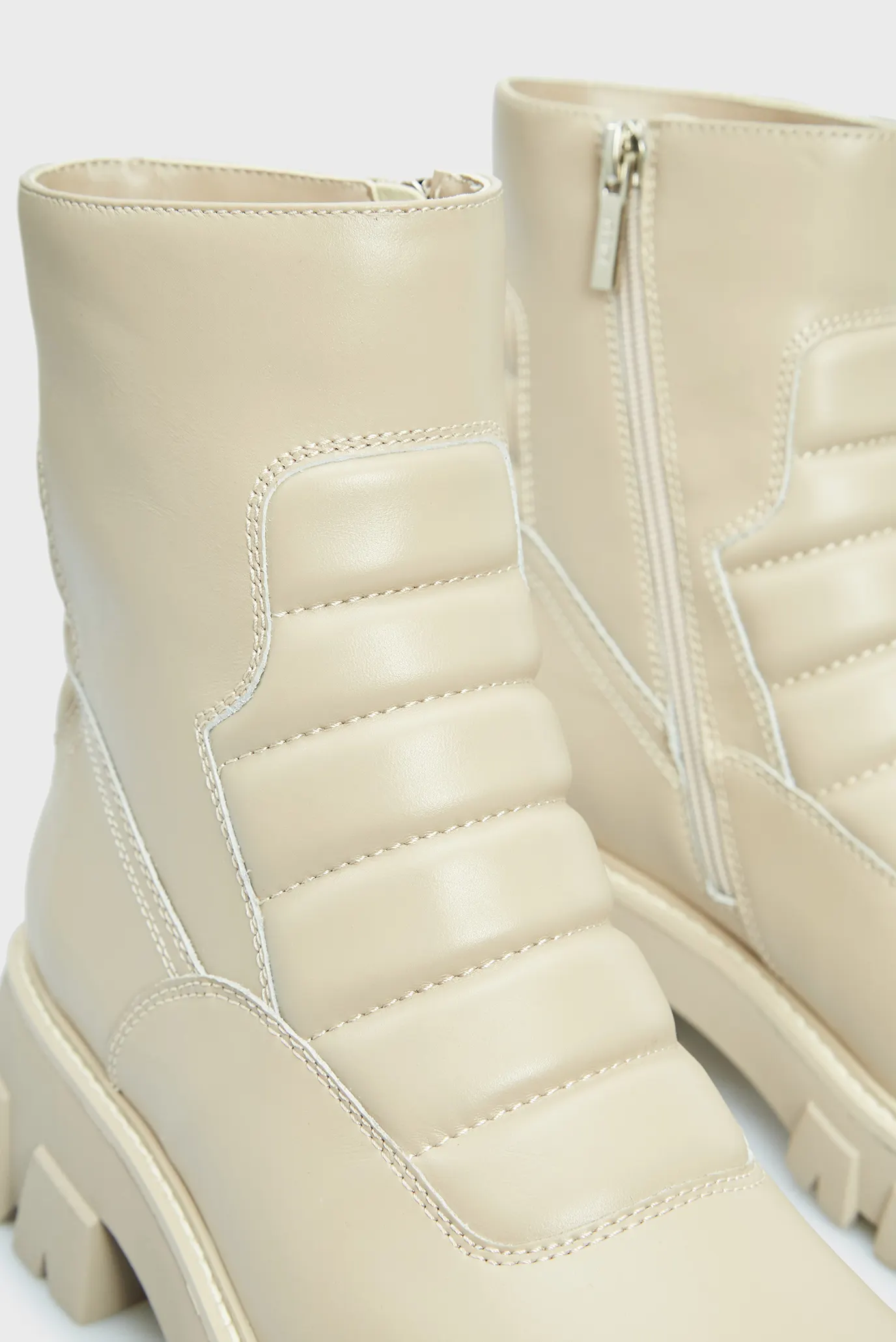 Женские бежевые кожаные ботинки Anouk 2