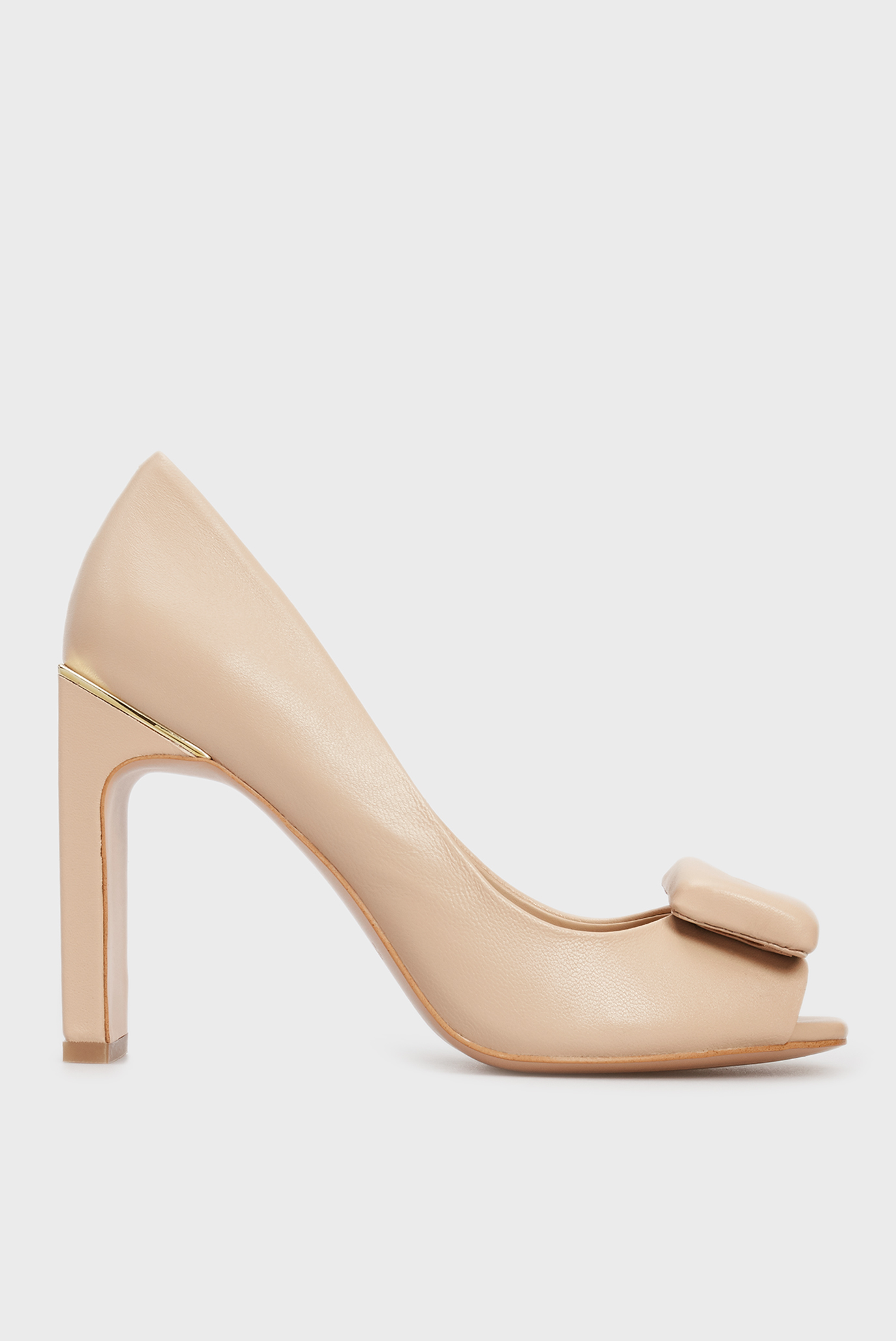 Женские бежевые кожаные туфли Ofeliya 6