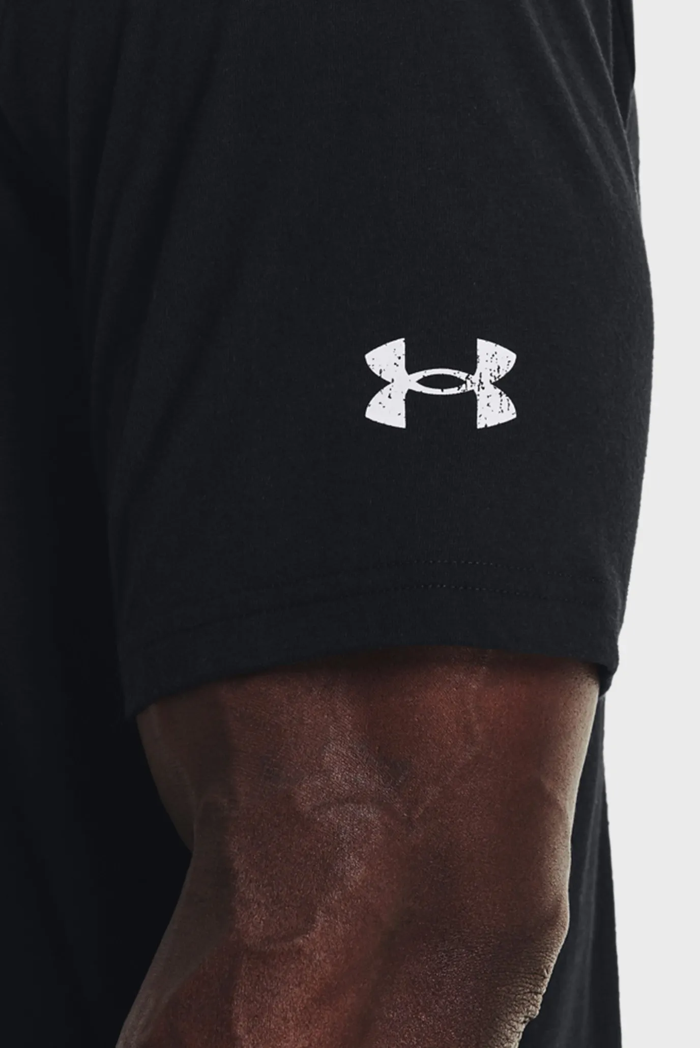 Мужская черная футболка UA PJT ROCK BRAHMA BULL SS 4