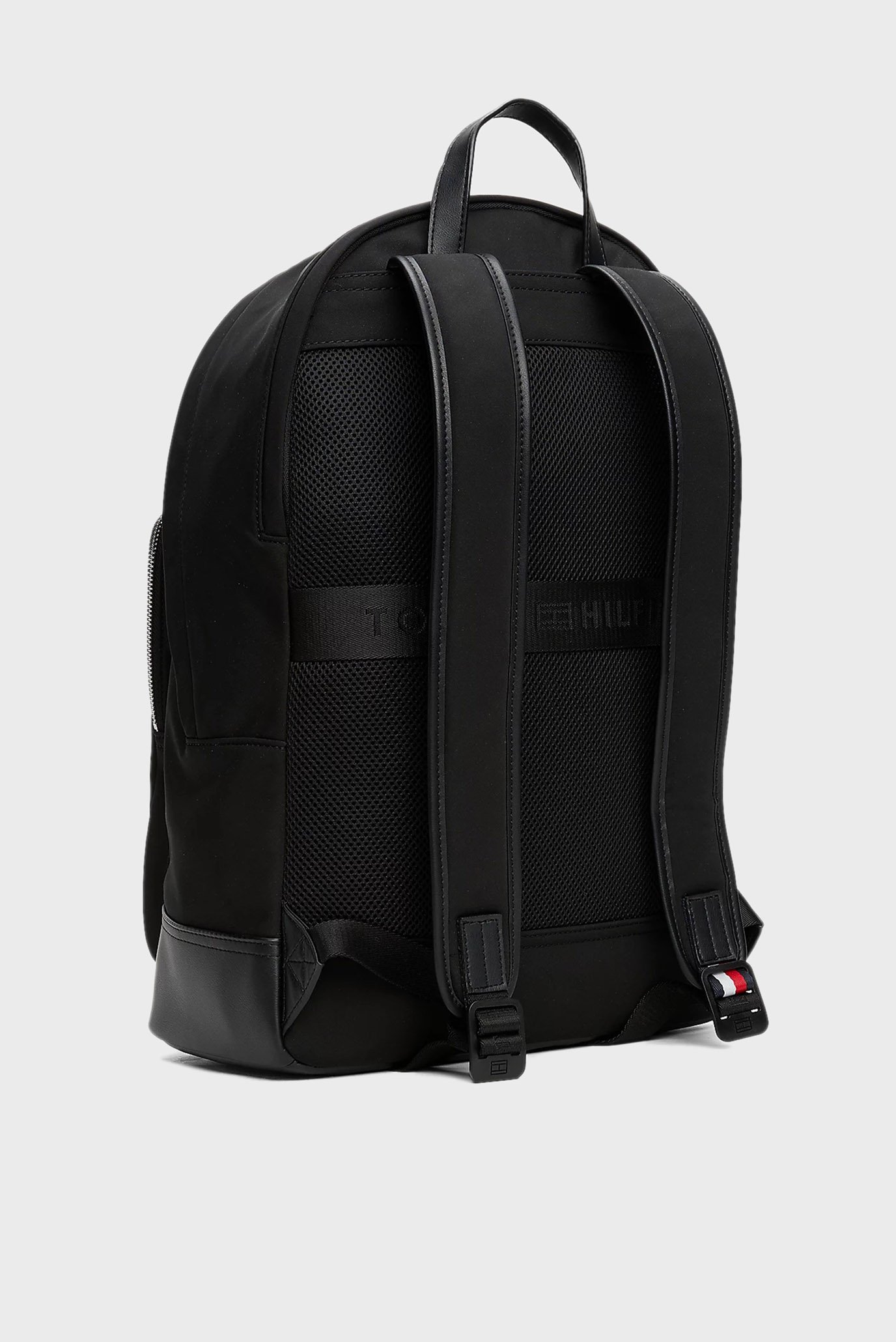 Мужской черный рюкзак TH BUSINESS NYLON BACKPACKTommy Hilfiger Мужской черный рюкзак TH BUSINESS NYLON BACKPACK 3