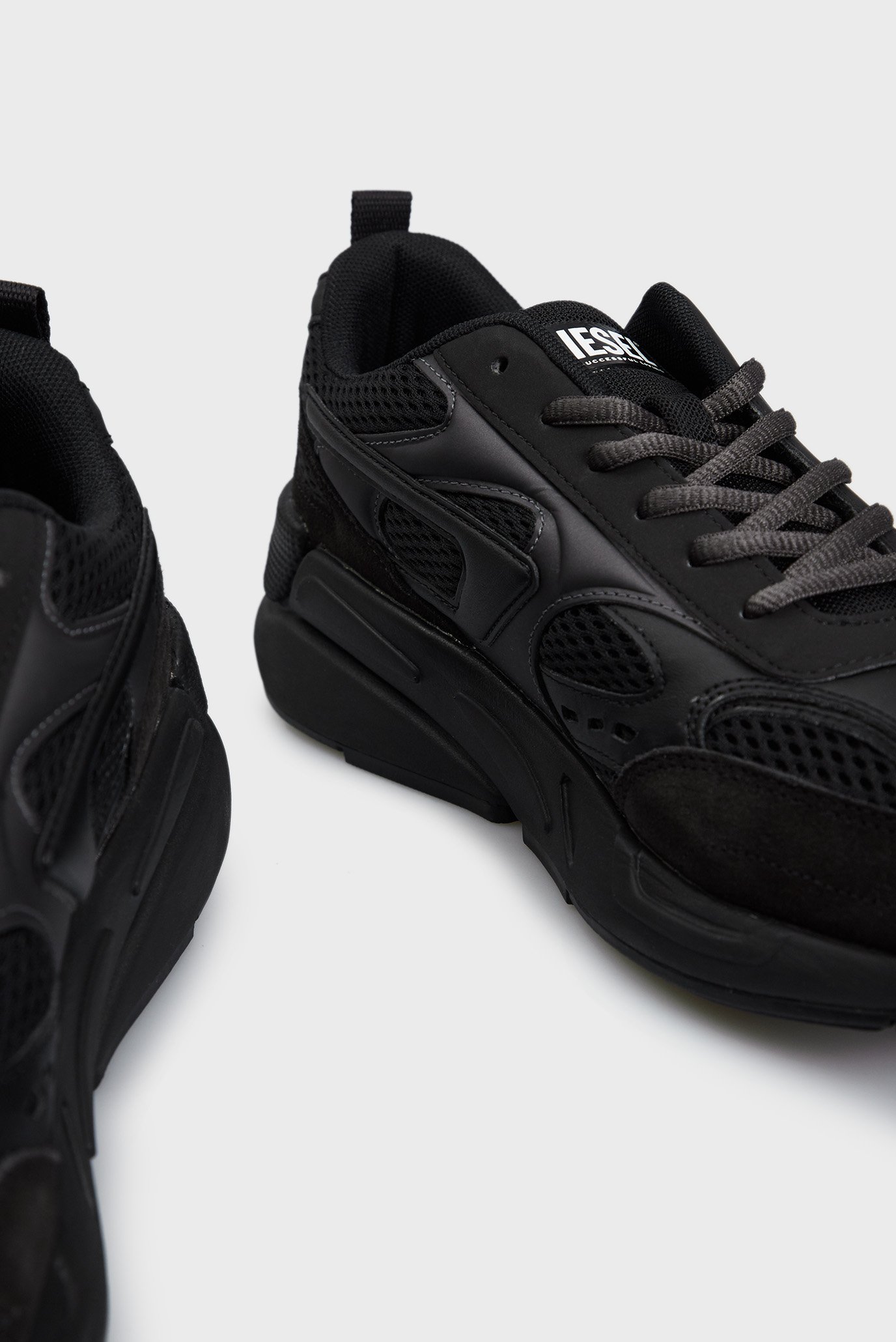 Мужские черные кроссовки SERENDIPITY 6