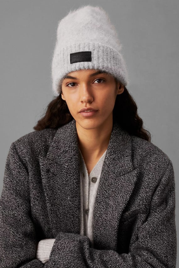 Шапка LEATHER PATCH AIRY BEANIE