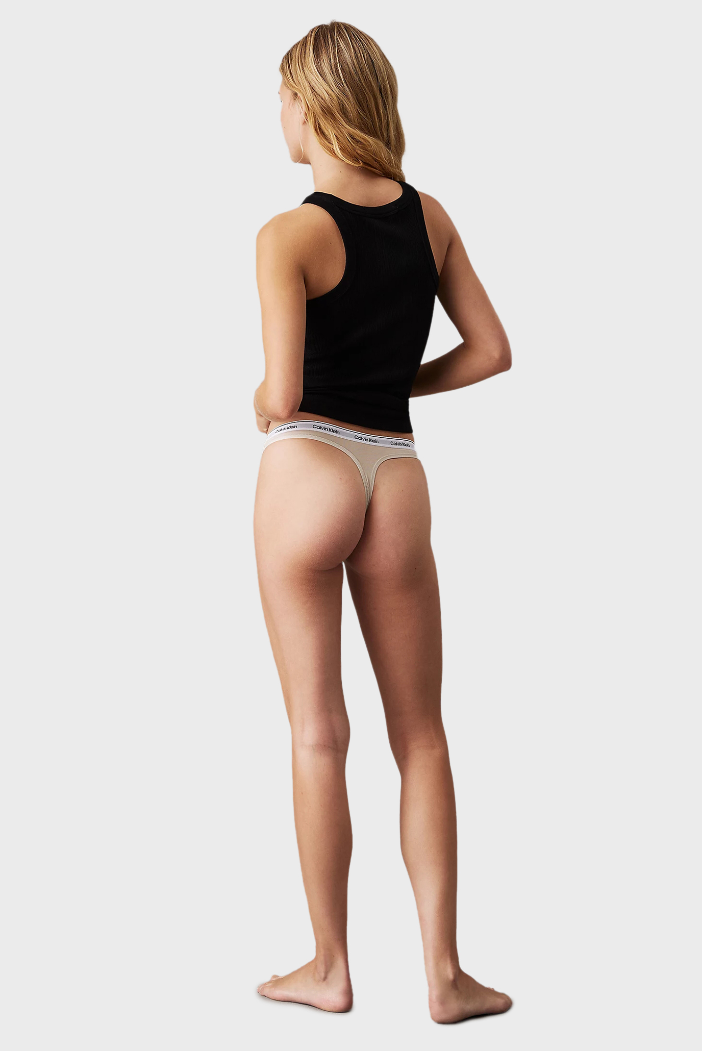 Женские бежевые трусики THONG 3