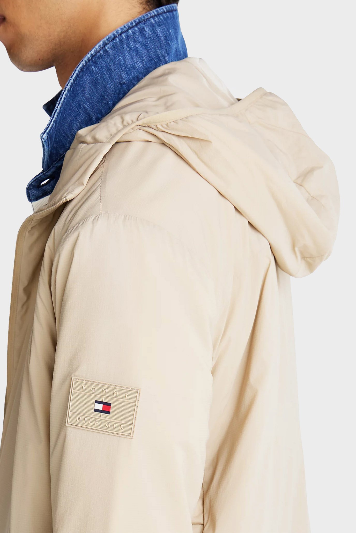 Куртка демисезонная TECH PACKABLE HOODED JACKET 5