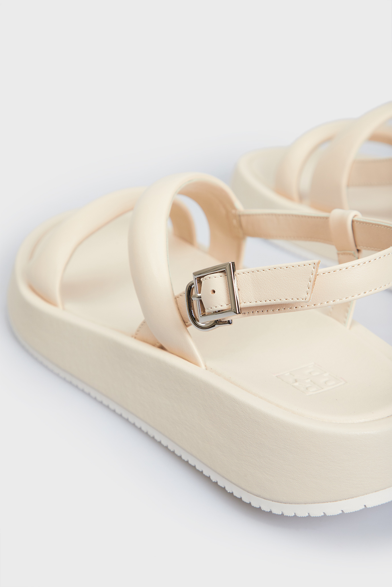 Сандалии Nely 6